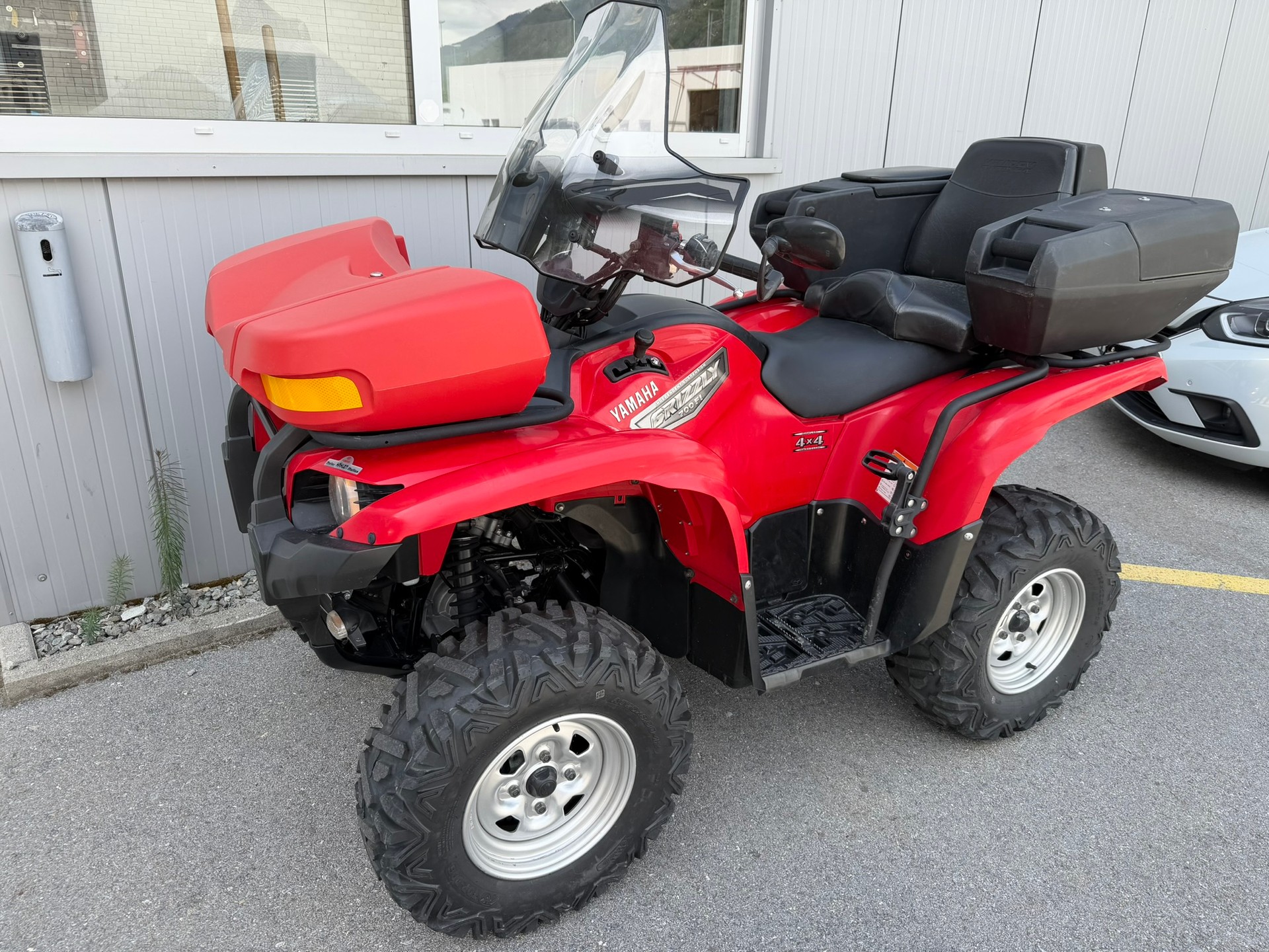 YAMAHA YFM 700 Grizzly 4x4-image-1