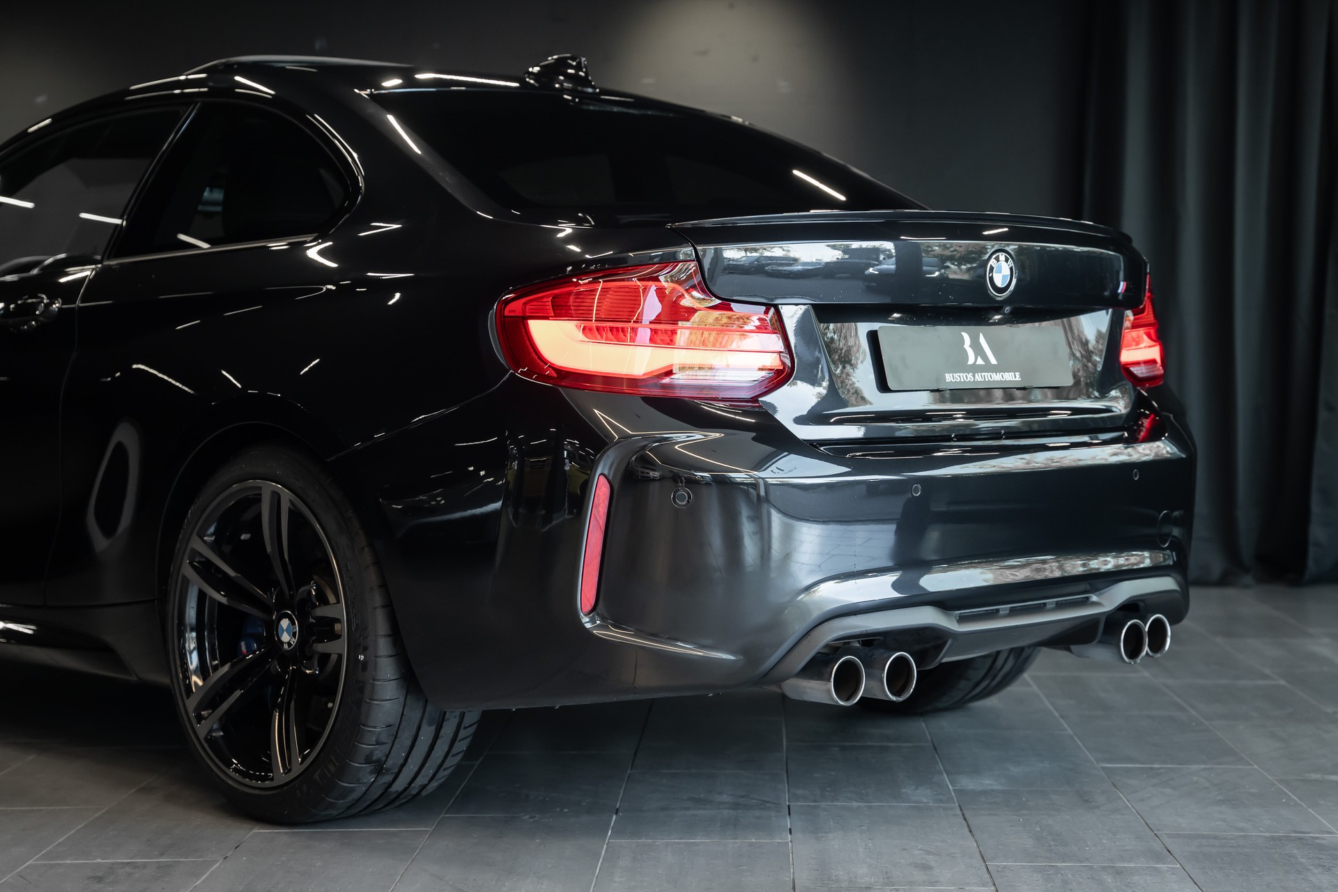 BMW M2 Drivelogic / Black / 8 Räder Komplett / Schiebedach-image-7