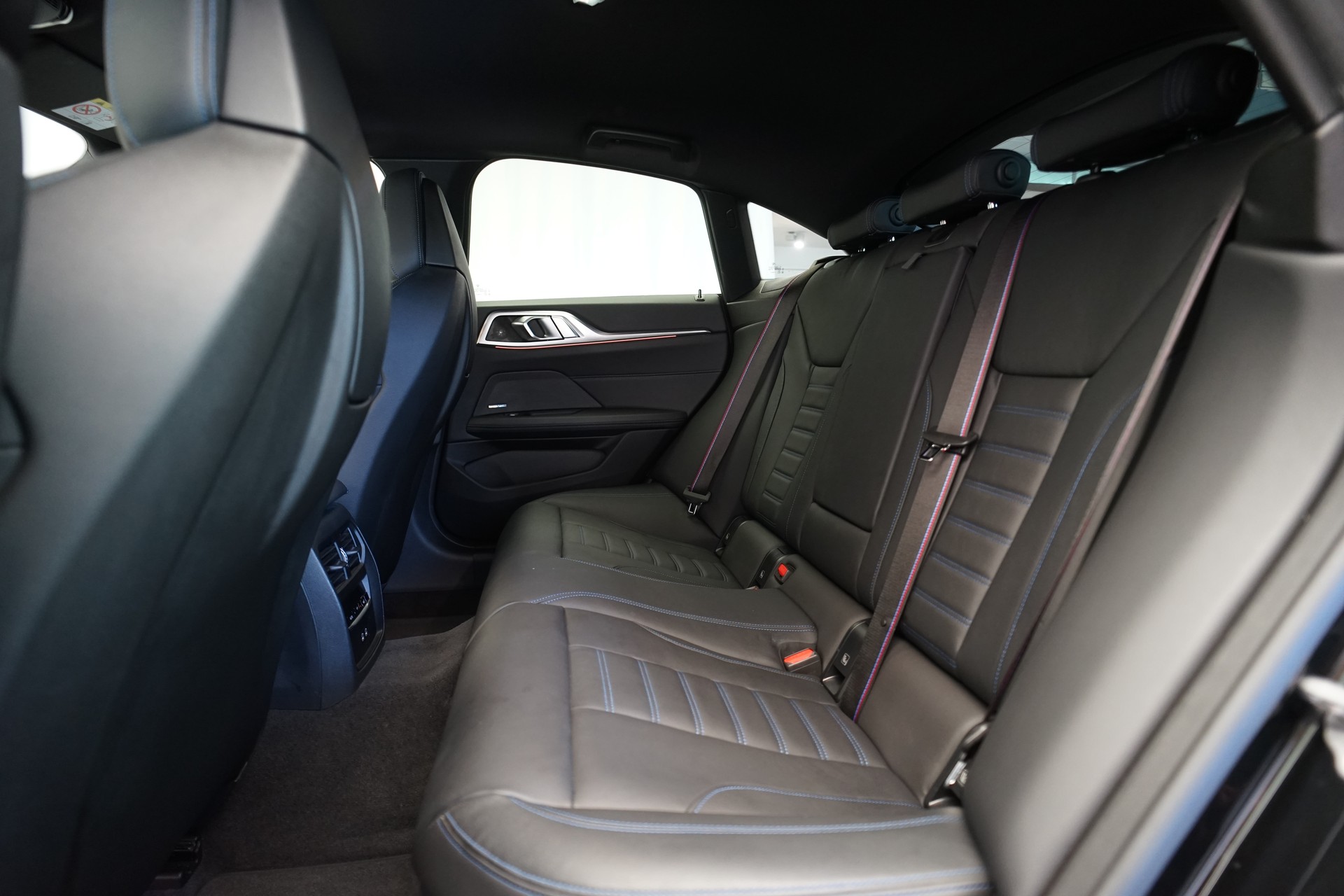BMW M440i xDrive 48V Gran Coupé Steptronic *CH-Fahrzeug* *M Sportsitze* *Laser*-image-15