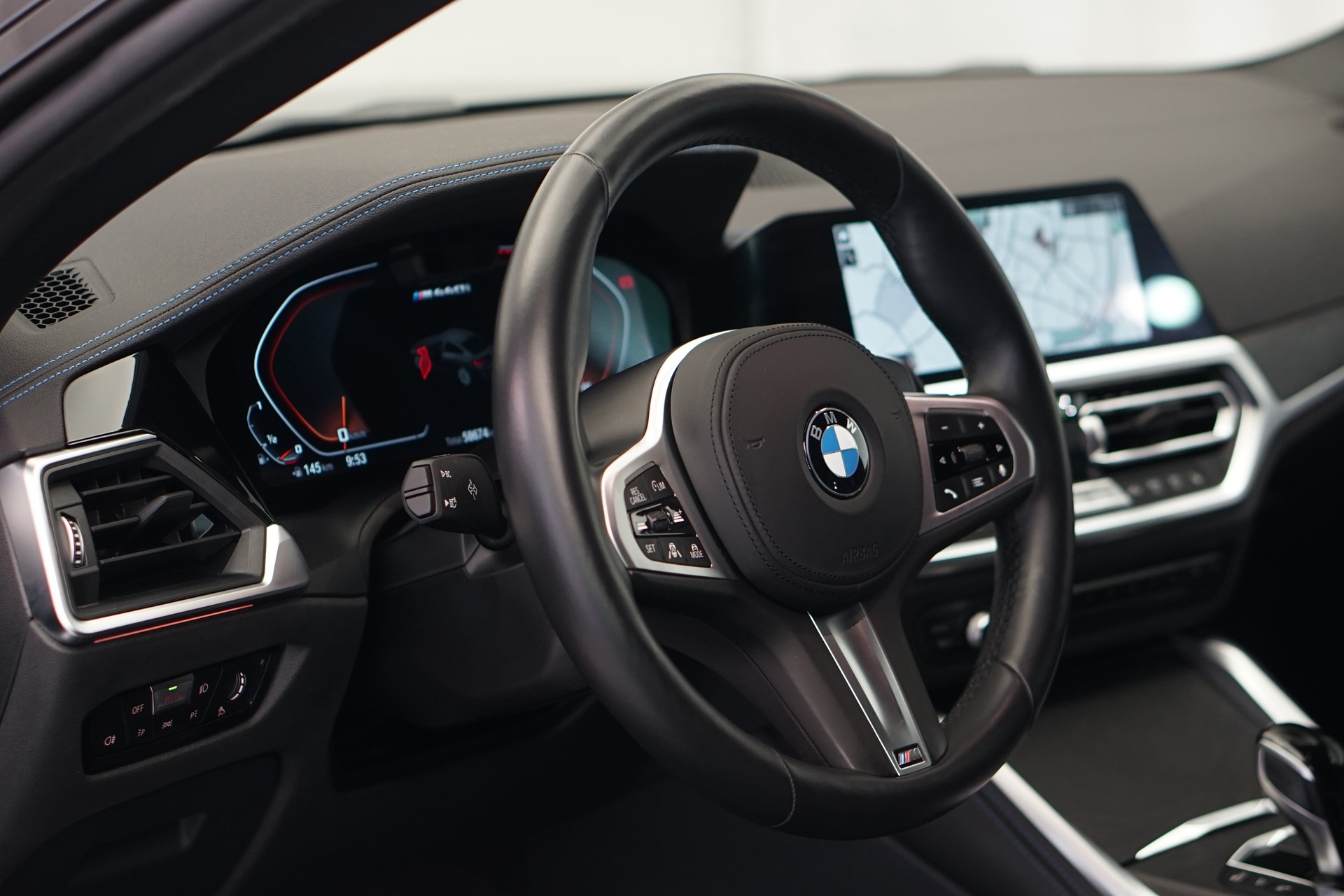 BMW M440i xDrive 48V Gran Coupé Steptronic *CH-Fahrzeug* *M Sportsitze* *Laser*-image-21