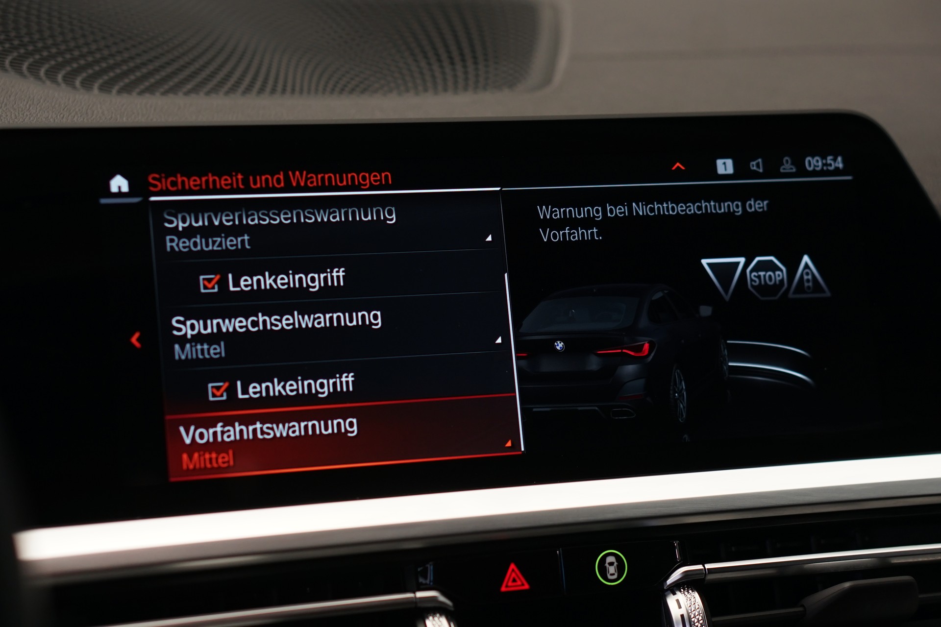 BMW M440i xDrive 48V Gran Coupé Steptronic *CH-Fahrzeug* *M Sportsitze* *Laser*-image-28
