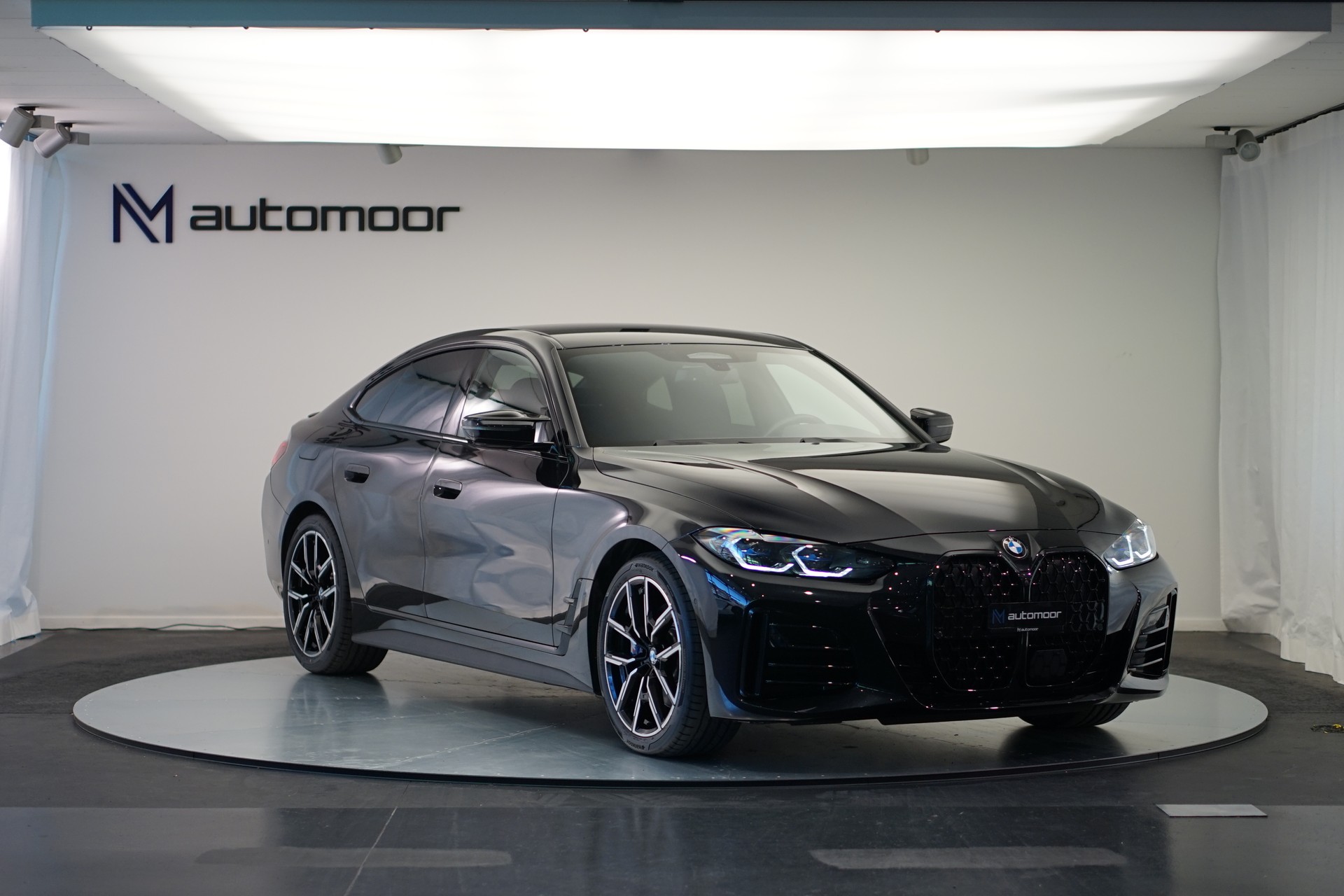 BMW M440i xDrive 48V Gran Coupé Steptronic *CH-Fahrzeug* *M Sportsitze* *Laser*-showroom-element-2