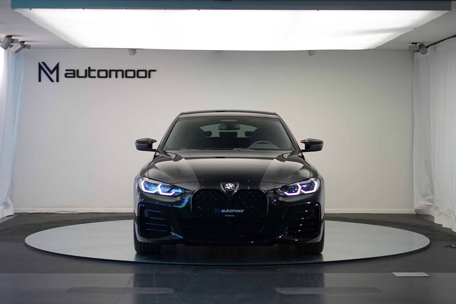 BMW M440i xDrive 48V Gran Coupé Steptronic *CH-Fahrzeug* *M Sportsitze* *Laser*-showroom-element-1