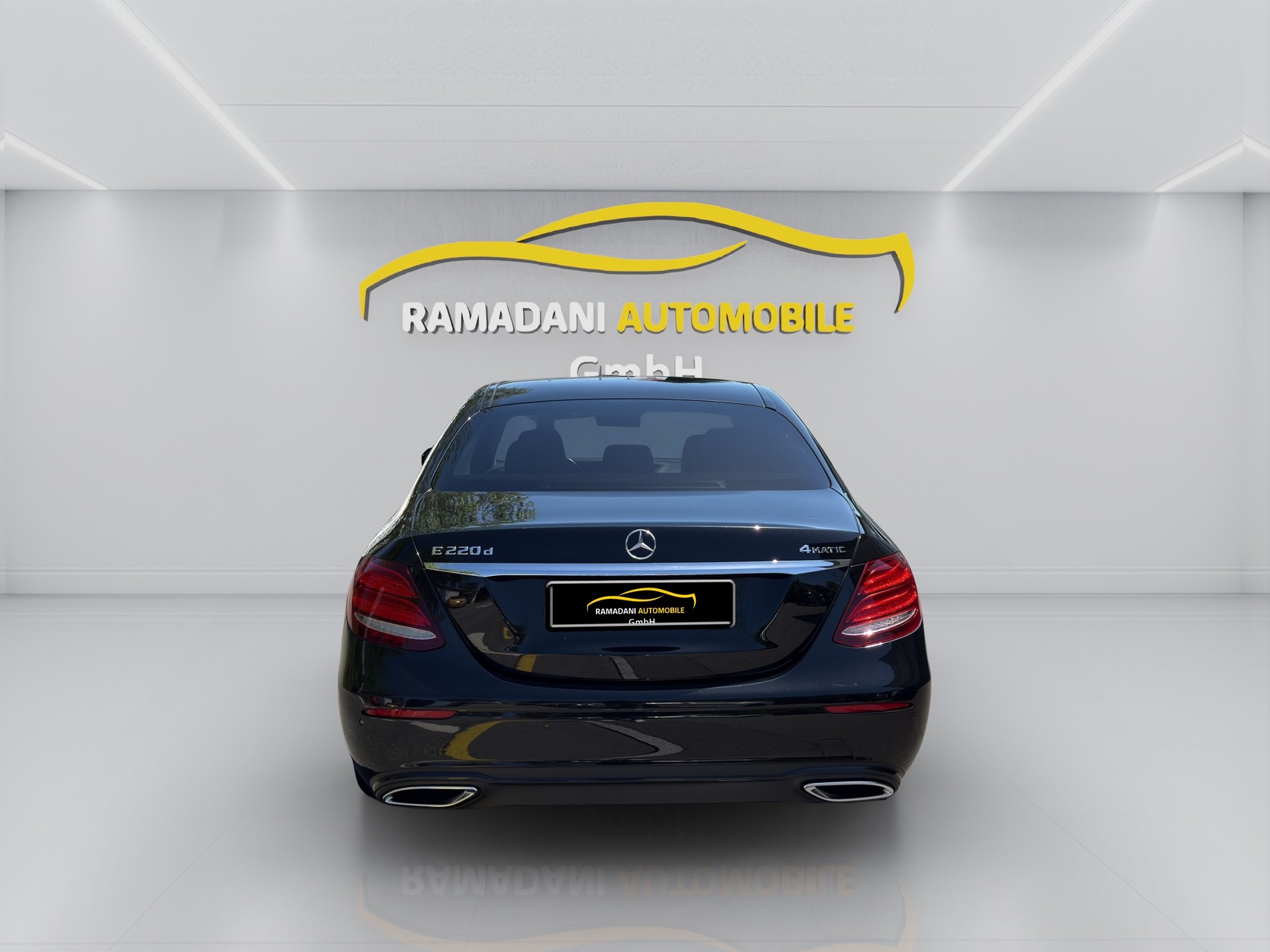 MERCEDES-BENZ E 220 d 4Matic 9G-Tronic-image-4