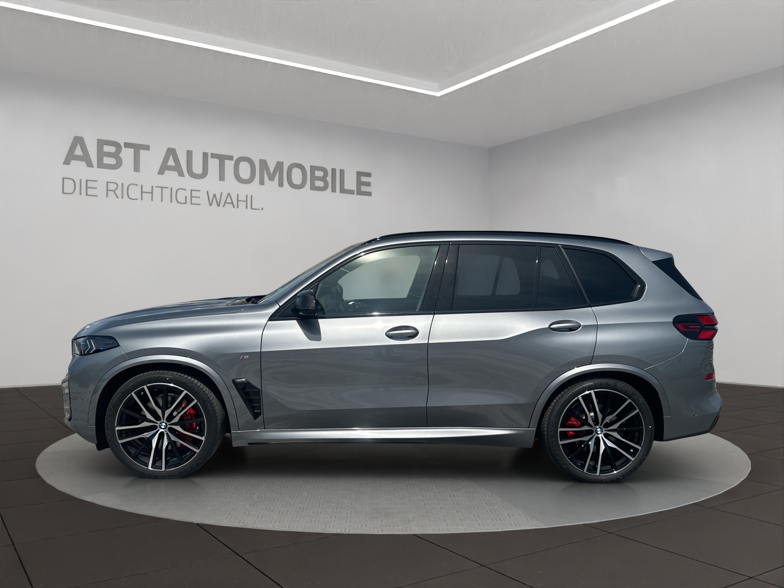 BMW X5 40i xDrive SAG-showroom-element-1