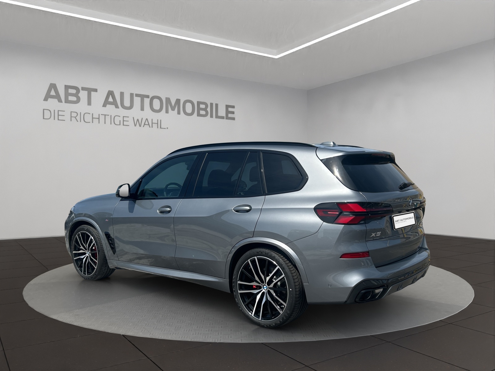 BMW X5 40i xDrive SAG-showroom-element-2