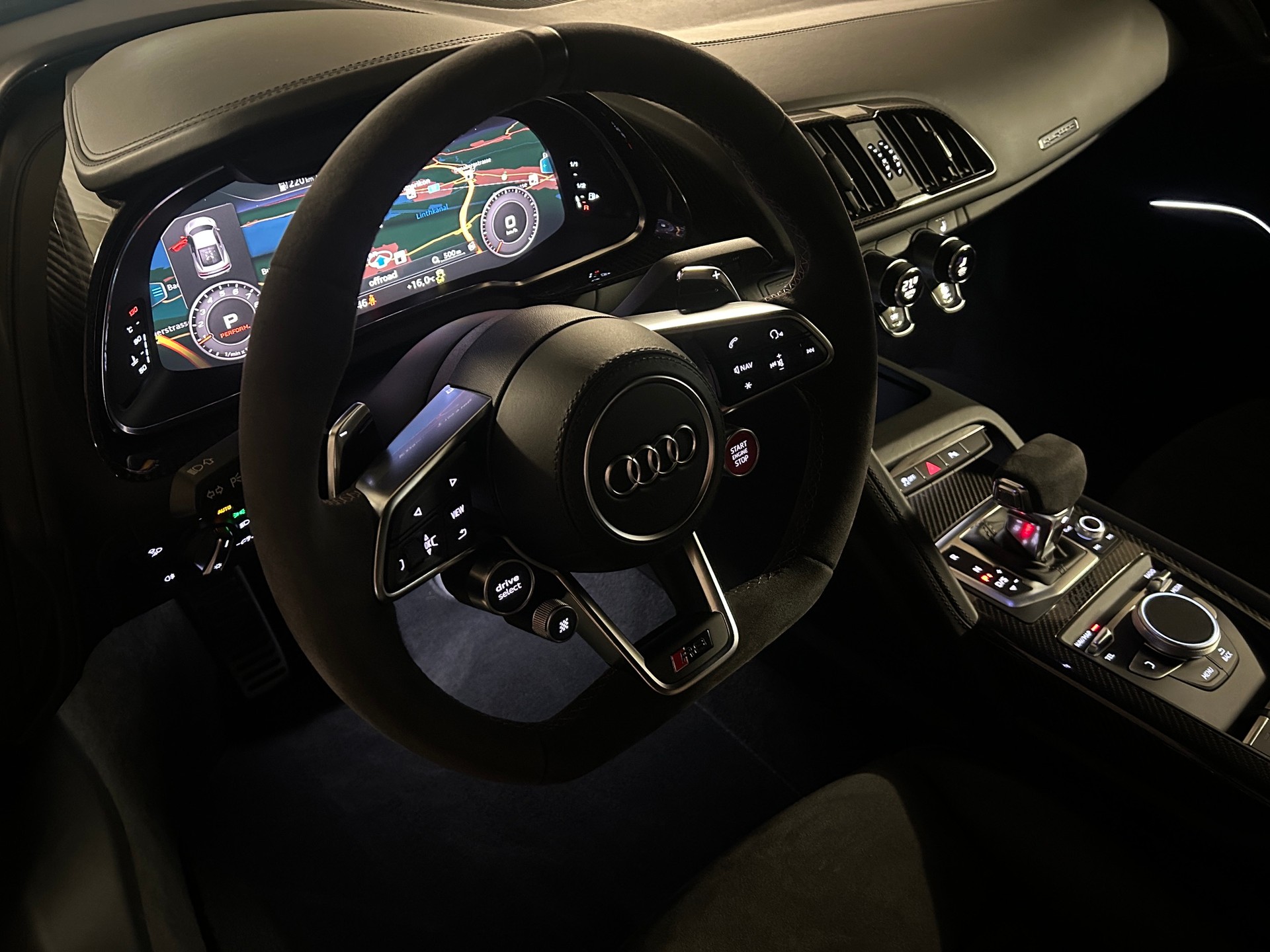 AUDI R8 Coupé performance S-Tronic Decennium Edition 005/222-image-6