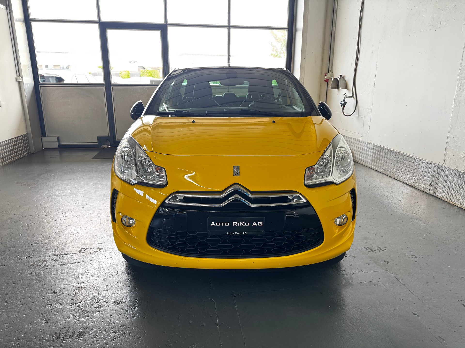 DS AUTOMOBILES DS3 1.6 VTi SO Chic-image-3