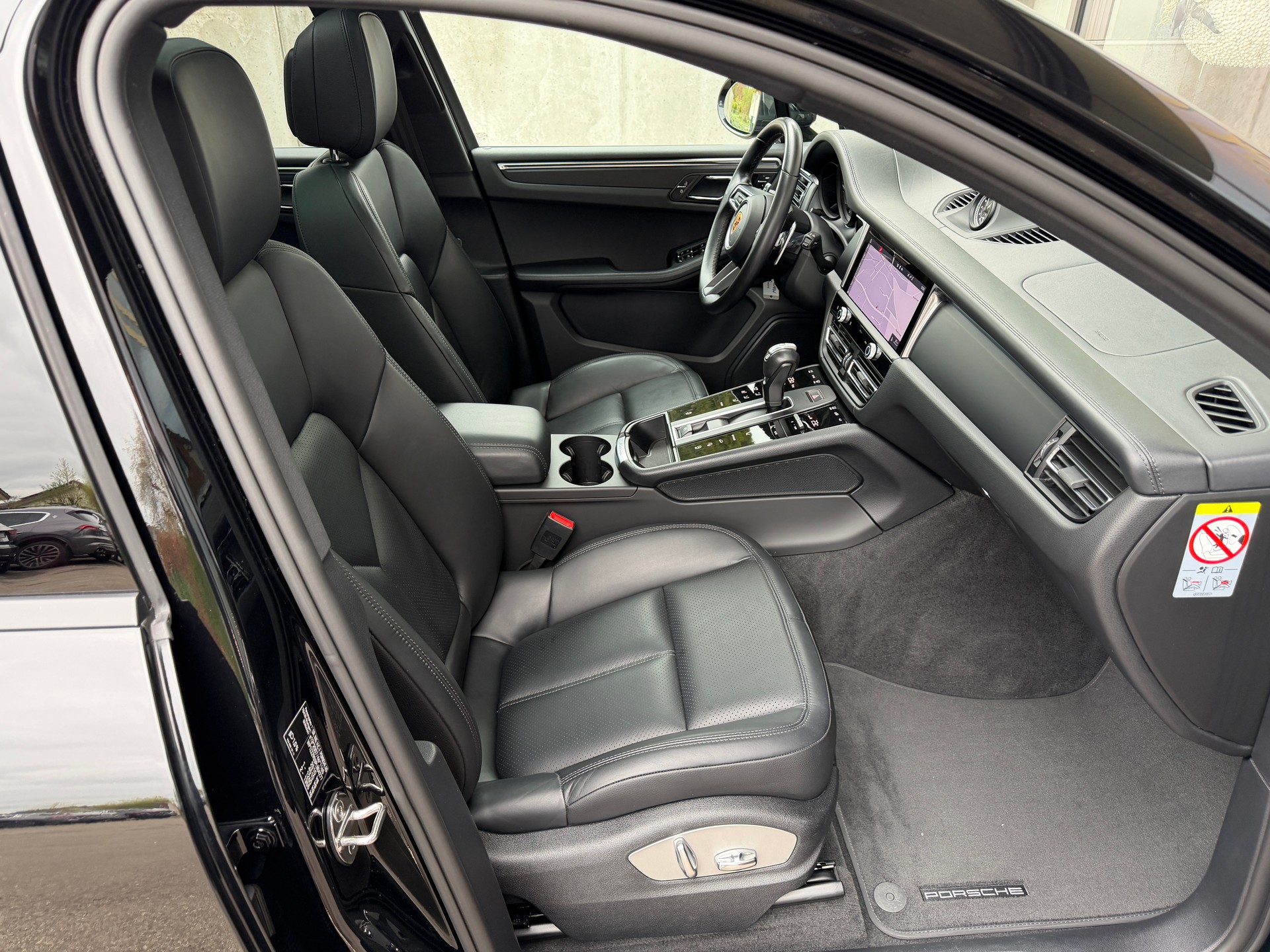 PORSCHE Macan PDK-image-20