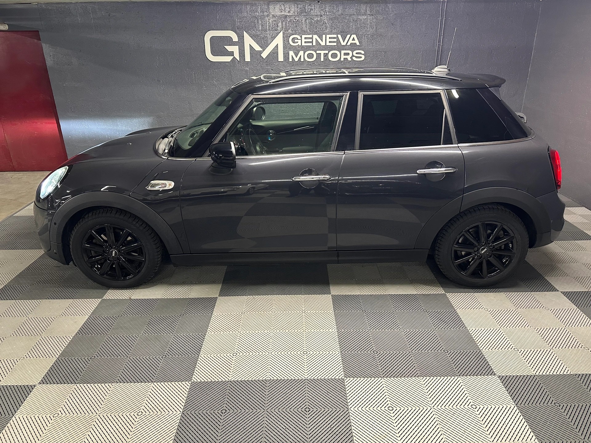 MINI Cooper S Steptronic DKG-image-6