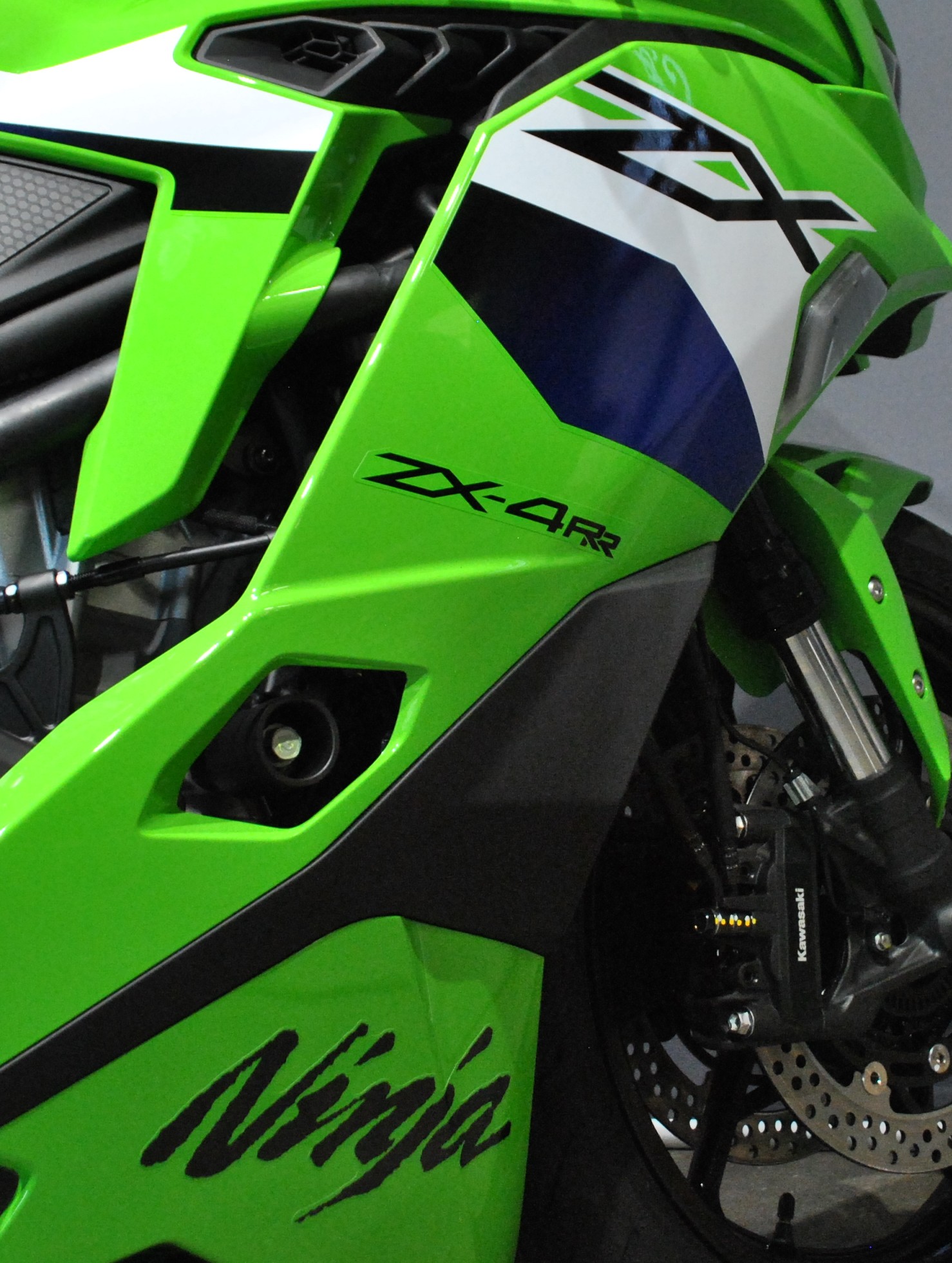 KAWASAKI Ninja ZX-4RR-image-5