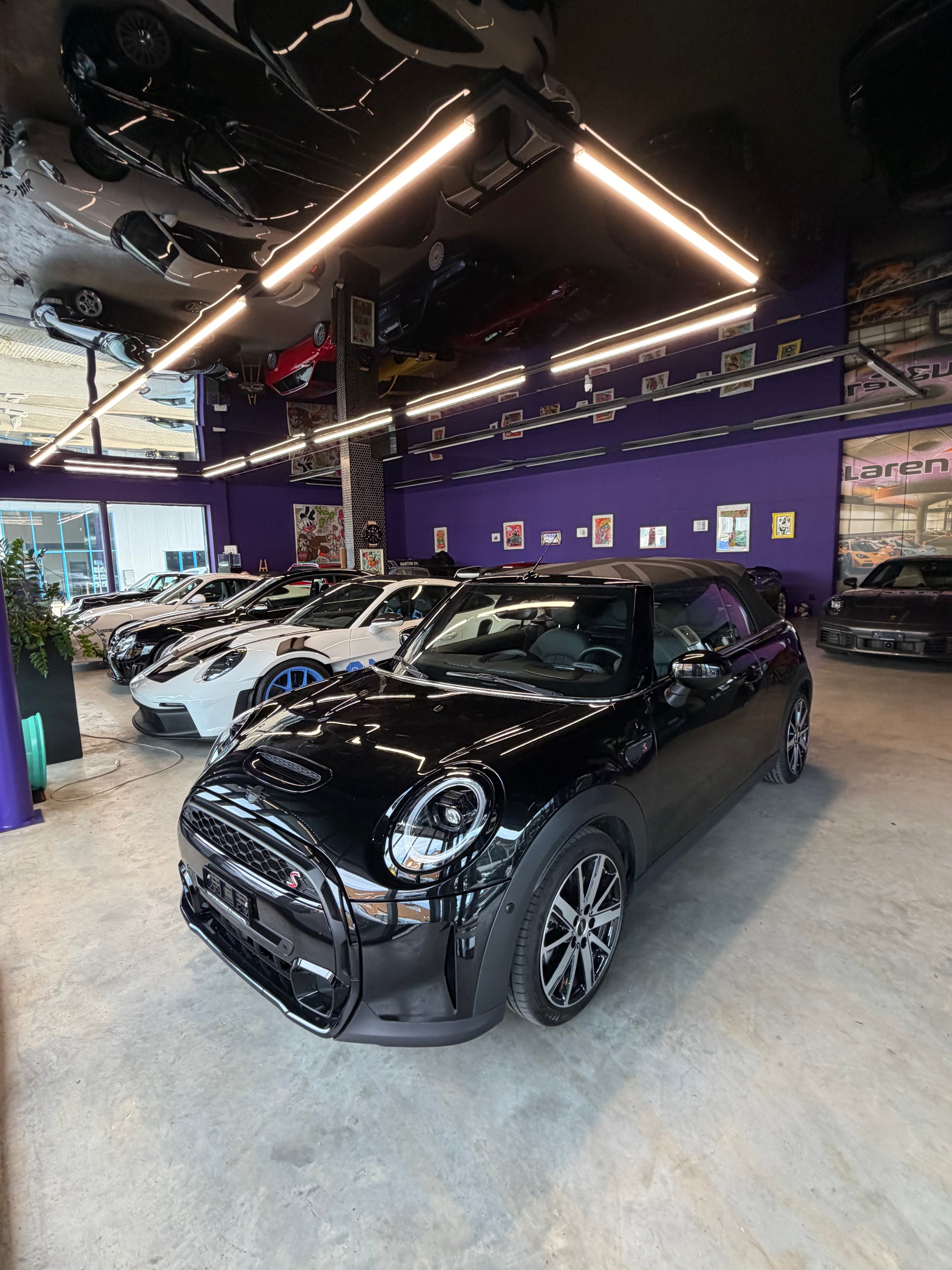 MINI Cooper S Cabriolet DKG-showroom-element-2