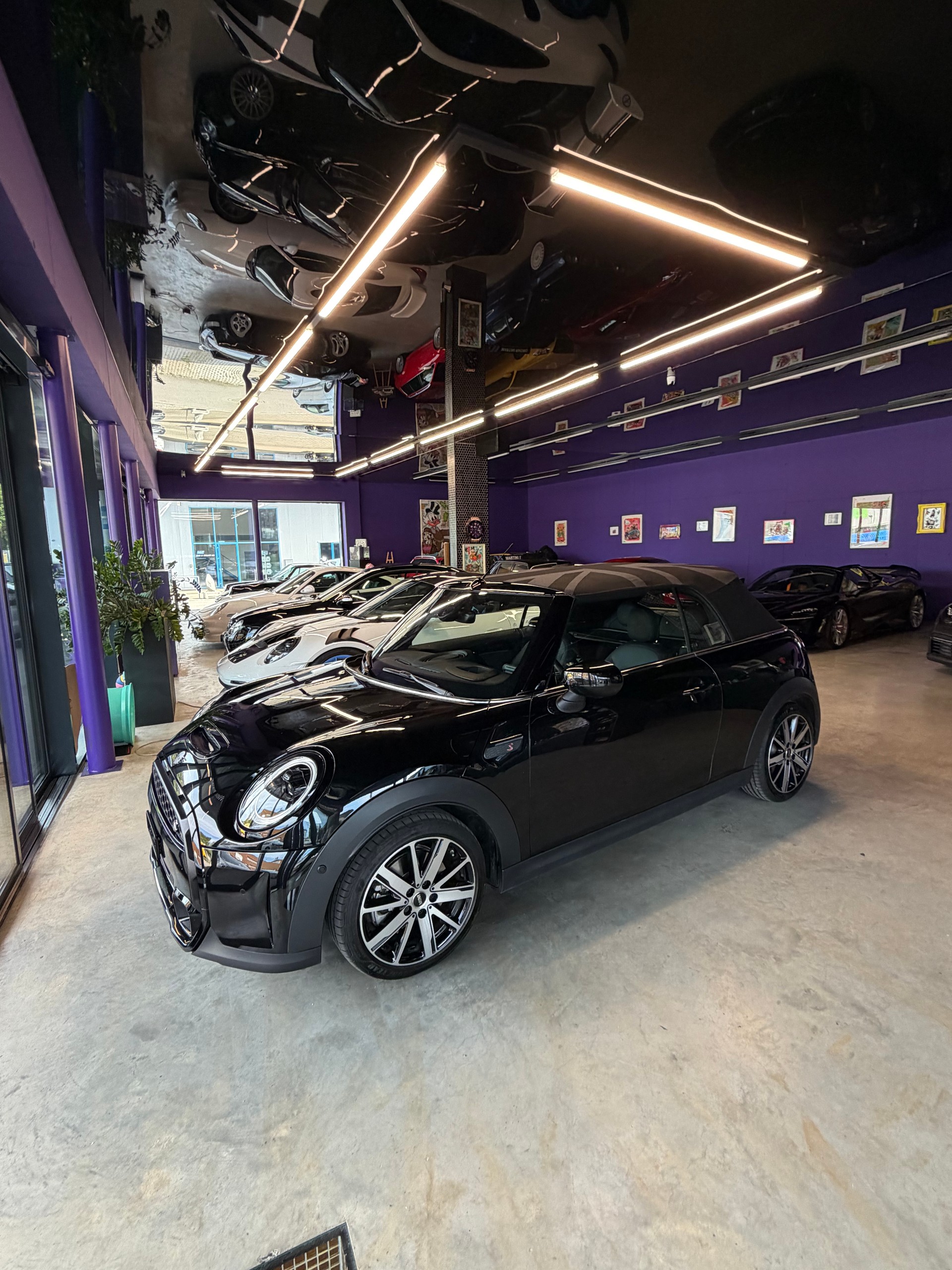 MINI Cooper S Cabriolet DKG-showroom-element-3