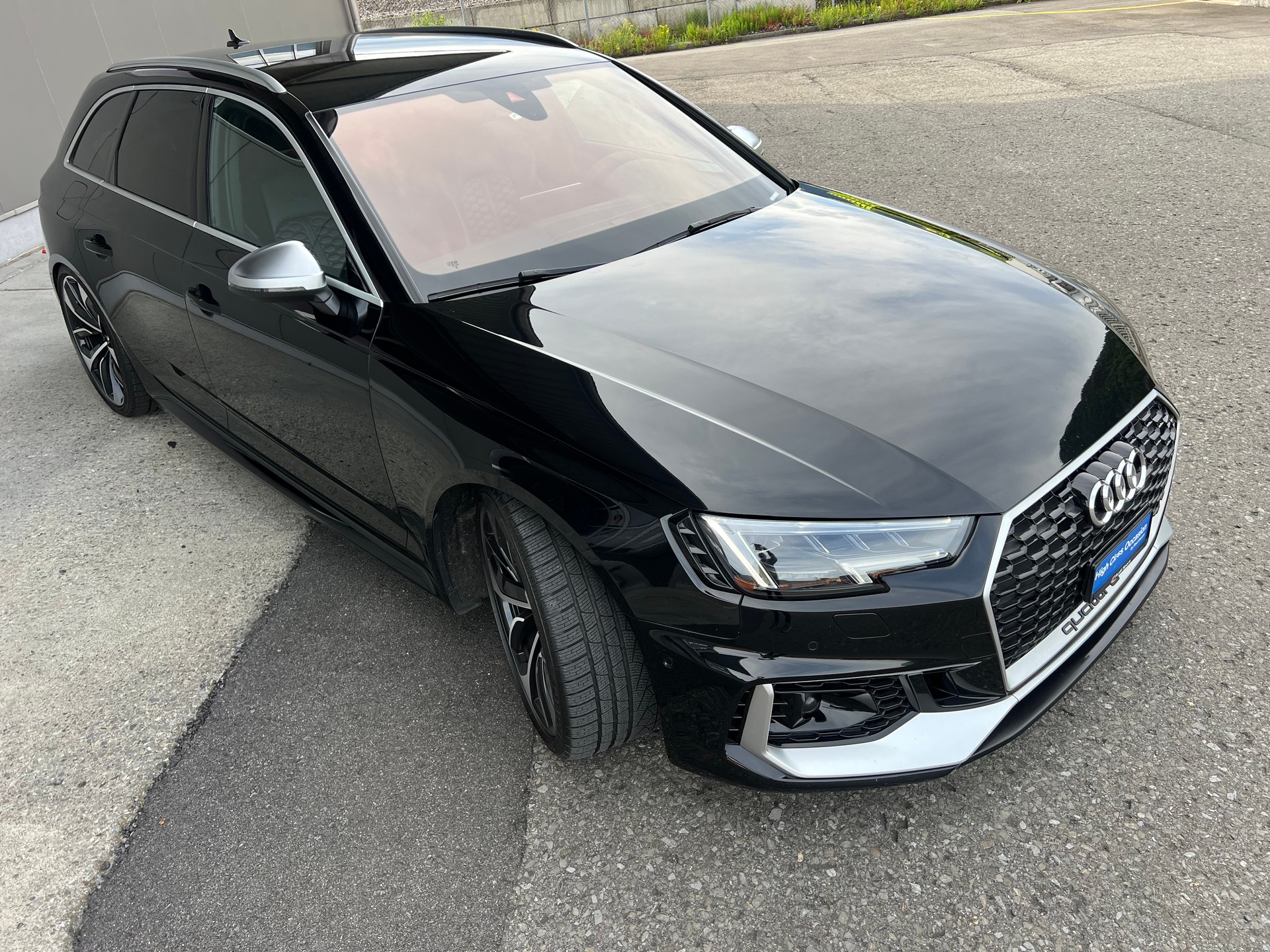 AUDI RS4 Avant 2.9 TFSI quattro tiptronic *** ABT POWER 510 PS * 8 fachbereift * frisch ab MFK ***-showroom-element-2
