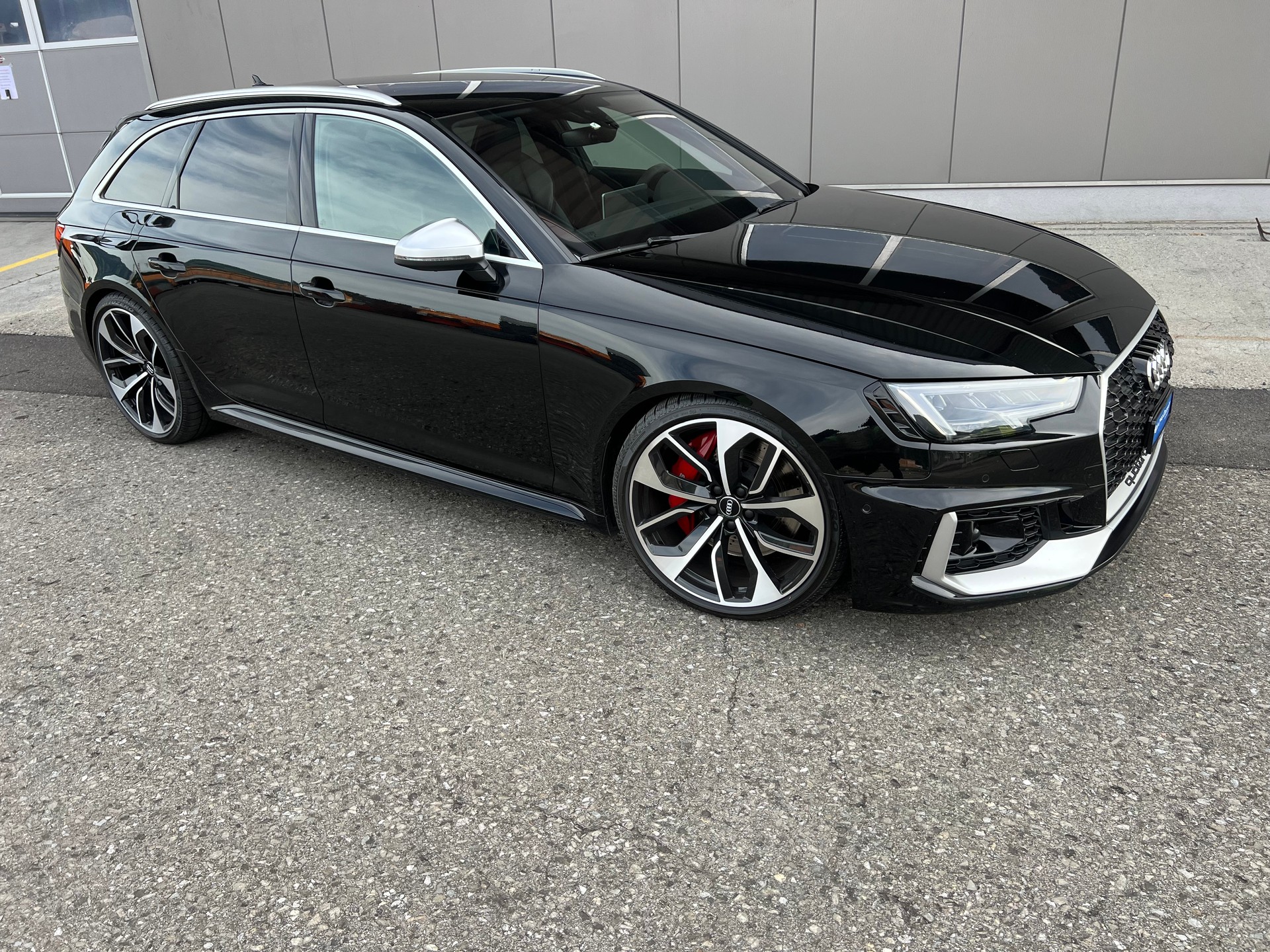 AUDI RS4 Avant 2.9 TFSI quattro tiptronic *** ABT POWER 510 PS * 8 fachbereift * frisch ab MFK ***-image-7