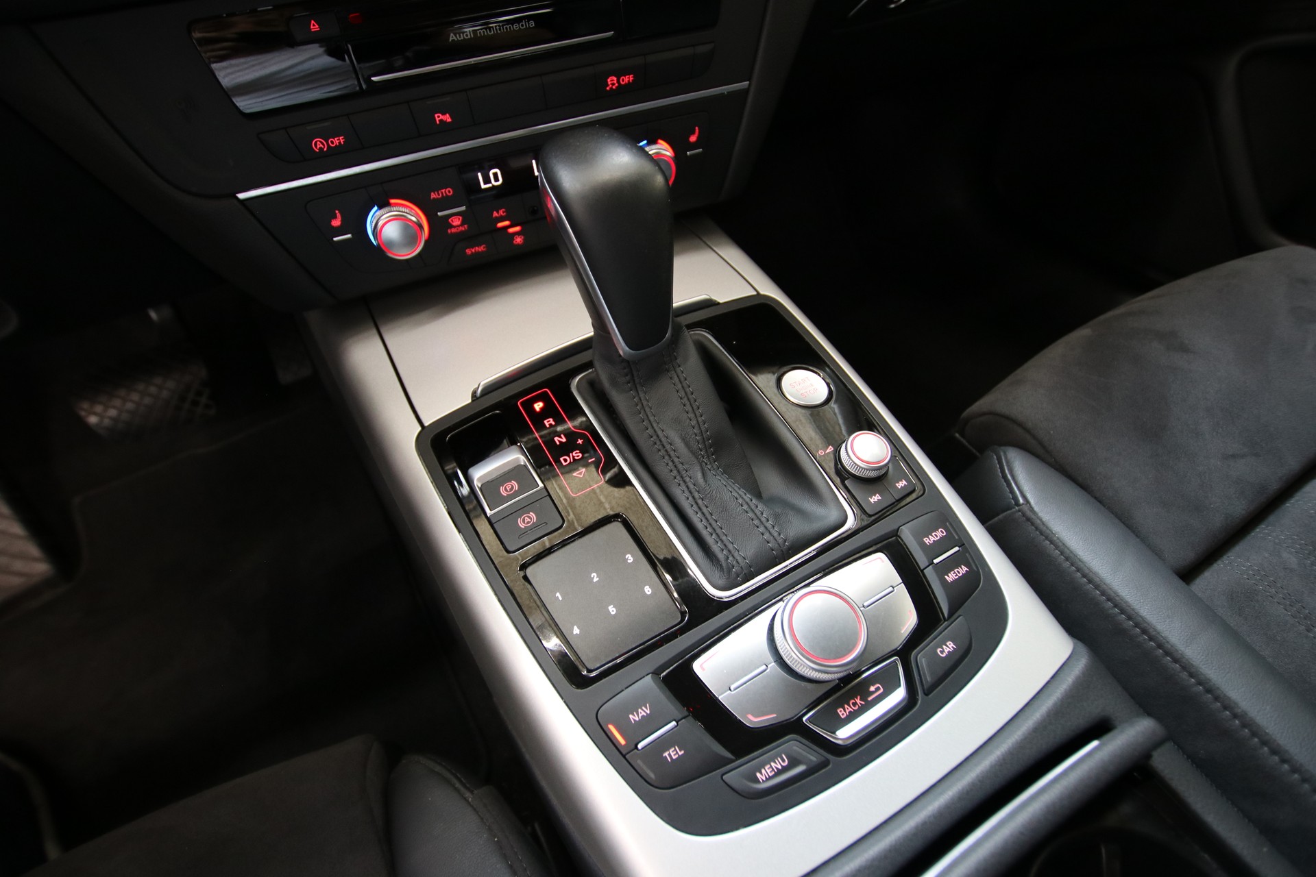 AUDI A6 Avant 3.0 TDI V6 quattro S-tronic-image-21