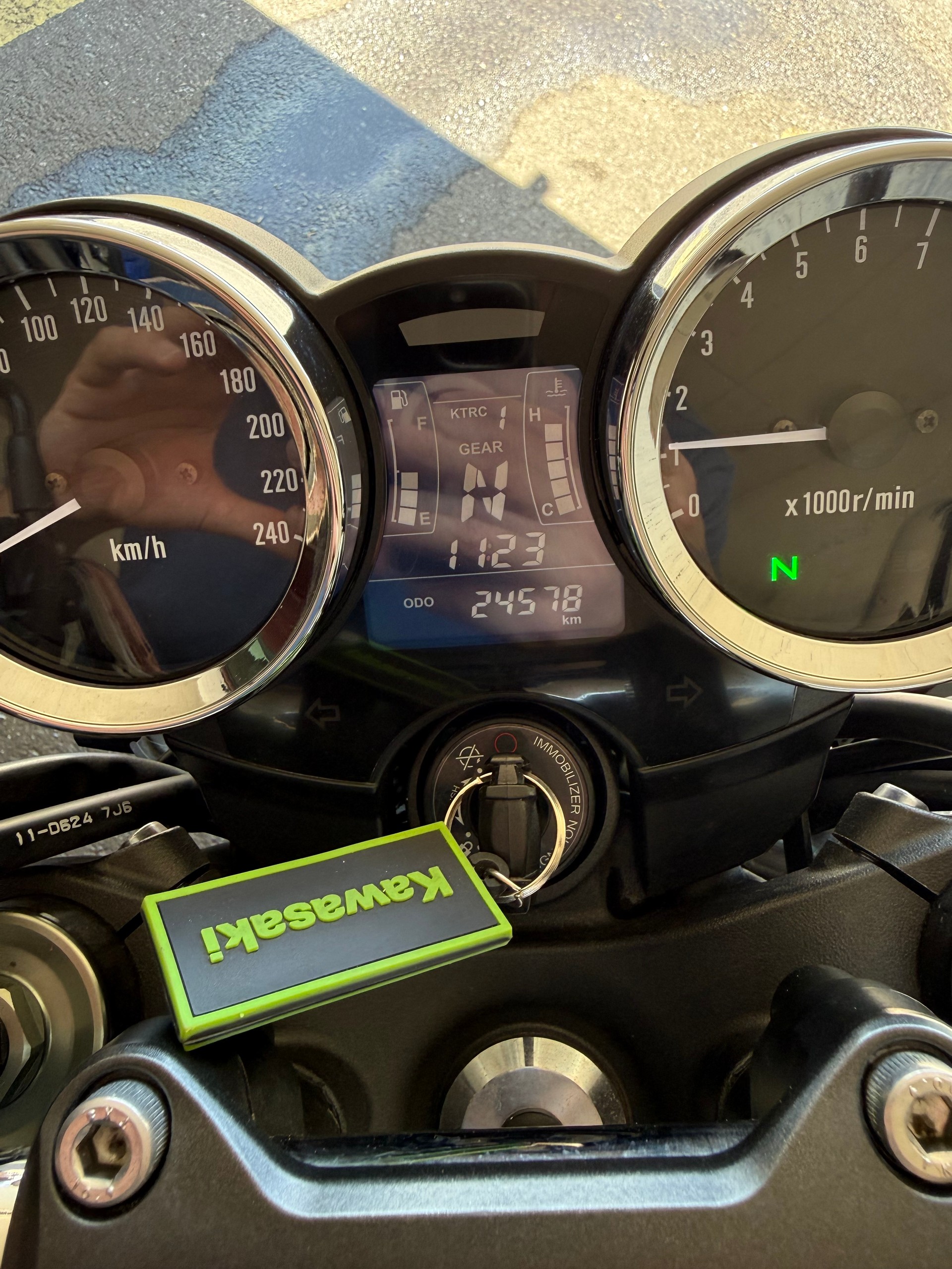 KAWASAKI Z 900 RS-image-5