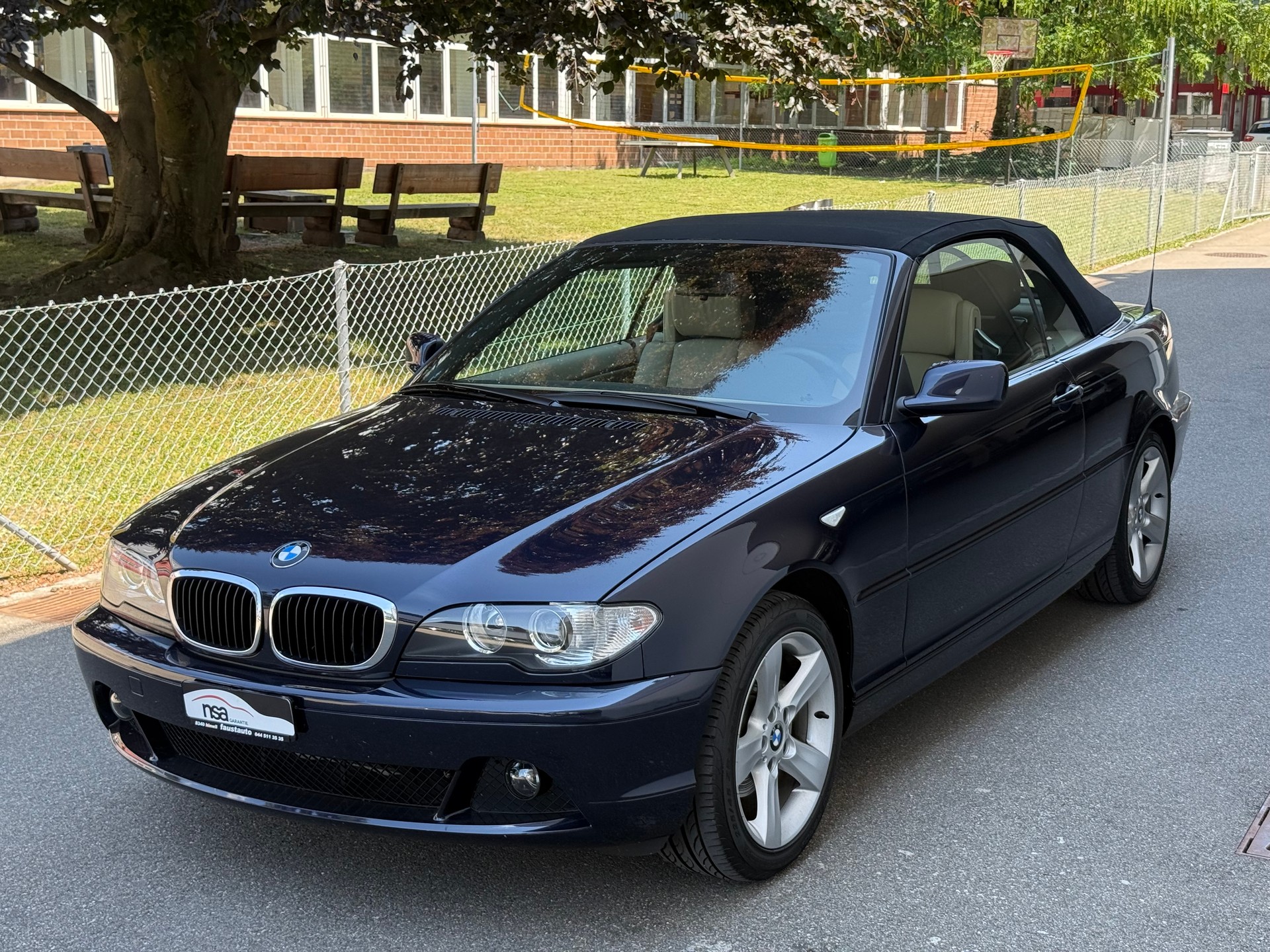 BMW 318Ci Cabriolet-image-6