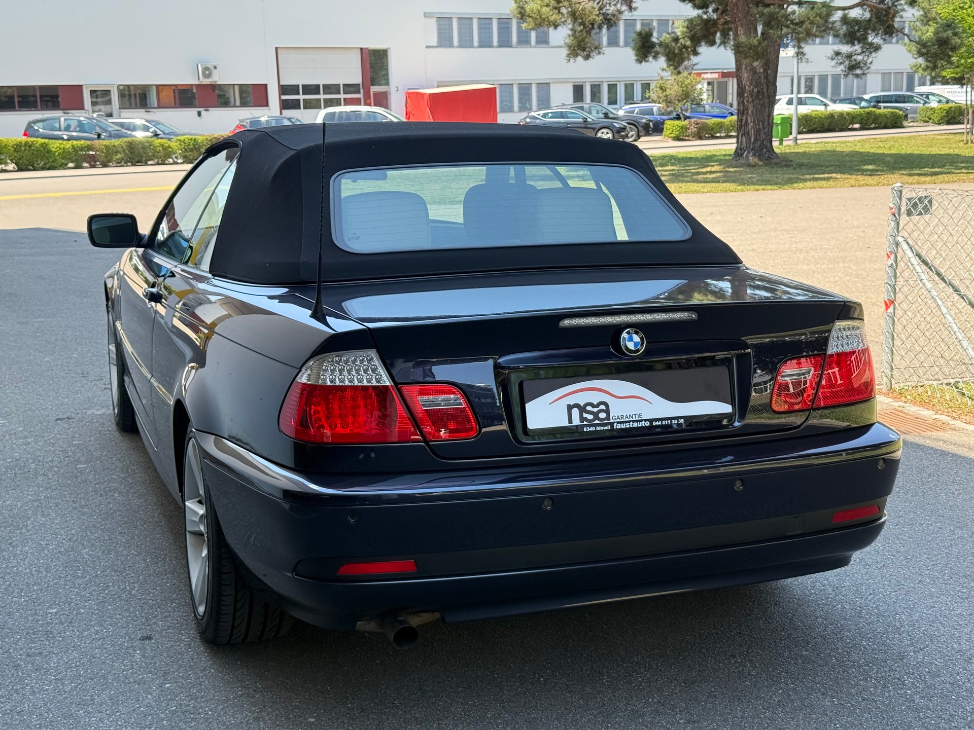 BMW 318Ci Cabriolet-image-8
