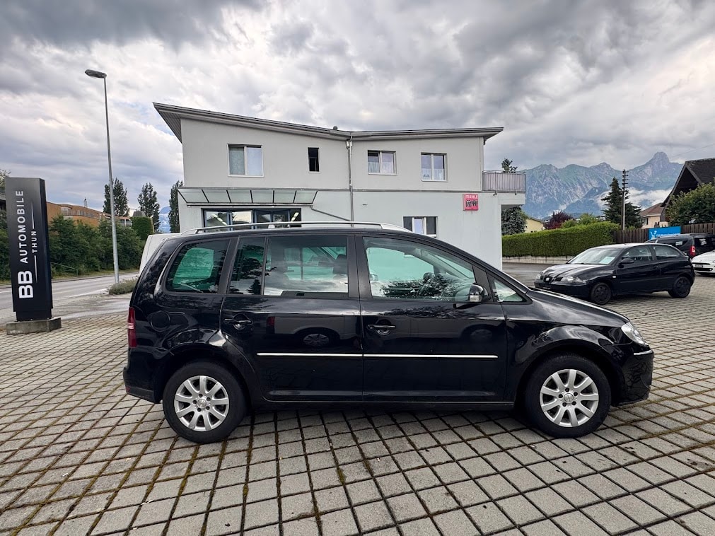 VW Touran 1.9 TDI Trendline-showroom-element-3