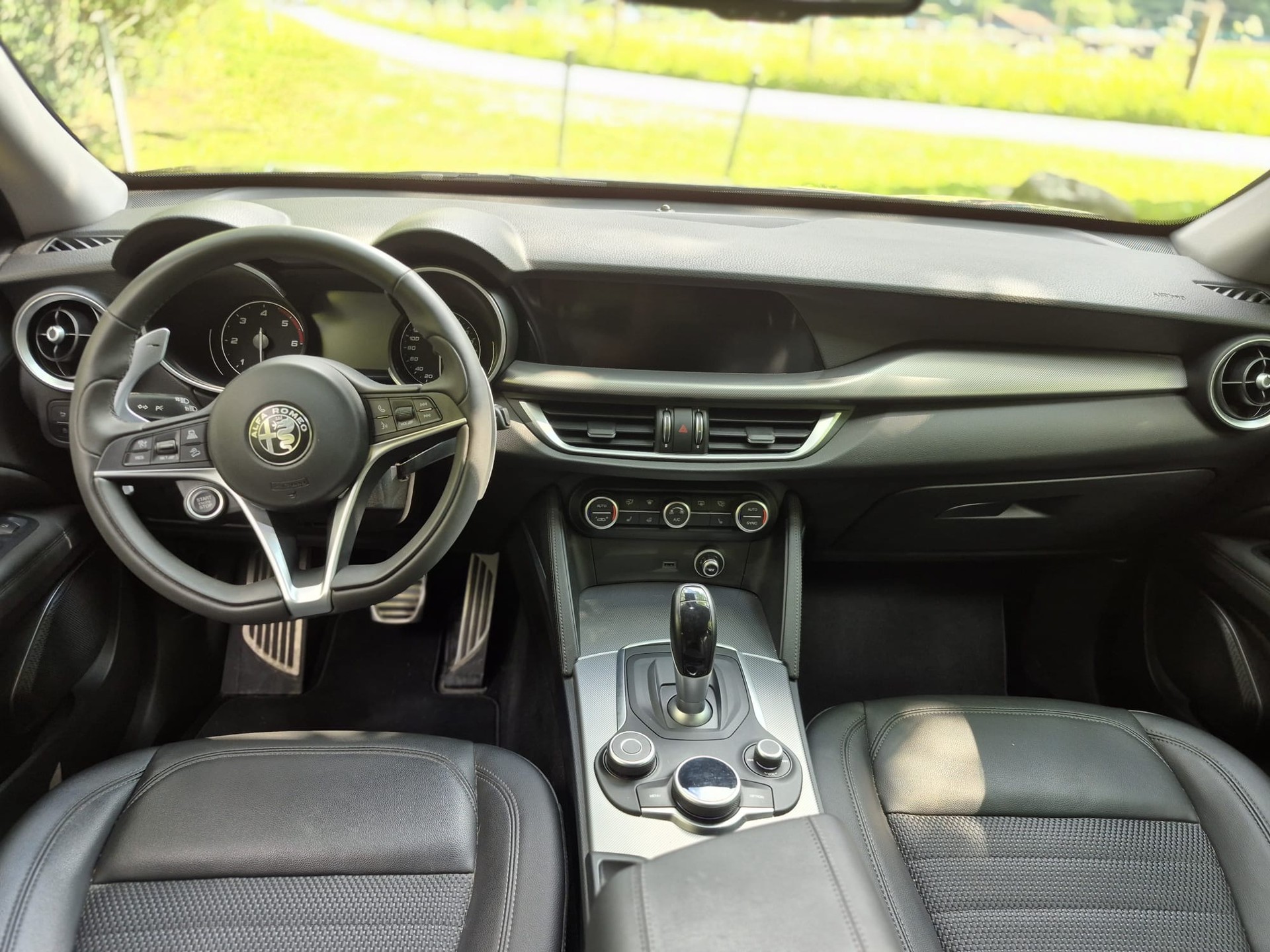 ALFA ROMEO Stelvio 2.2 JTDM Business Automatic Q4-image-13