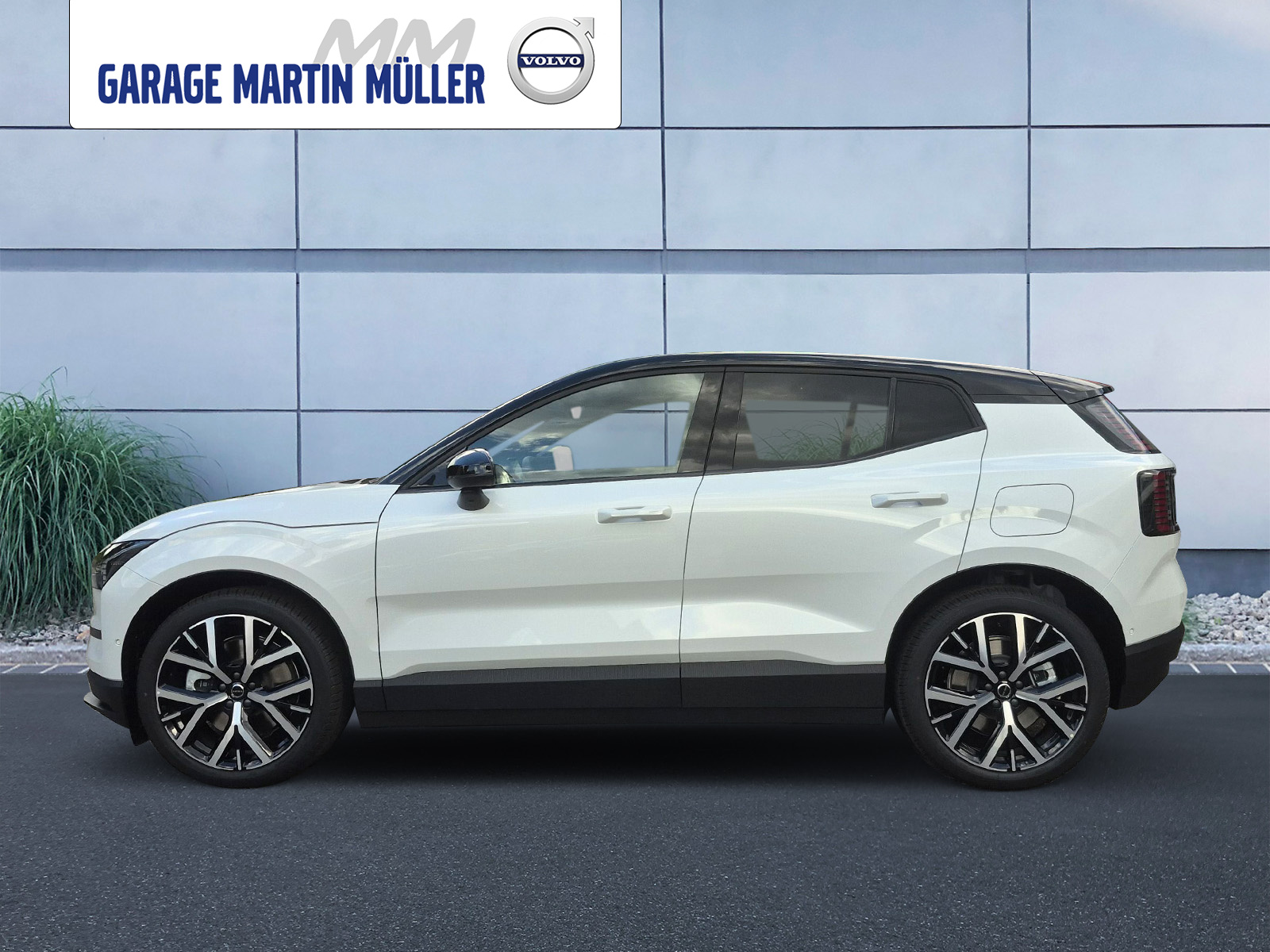 VOLVO EX 30 E60 Twin Ultra Performance AWD-showroom-element-1