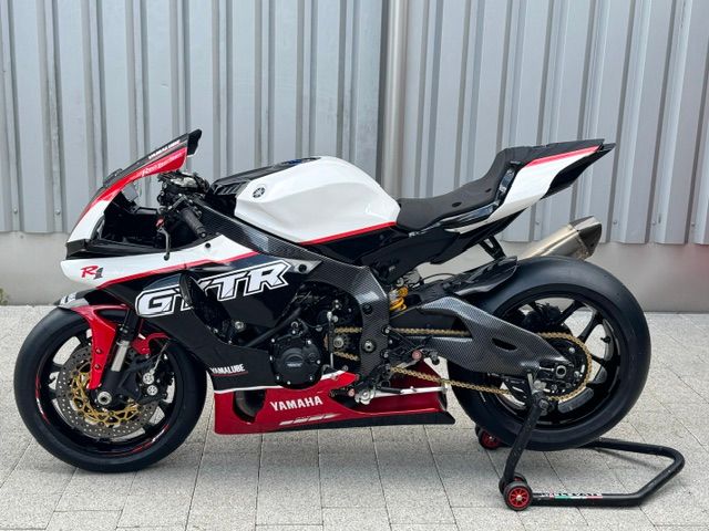 YAMAHA YZF-R1 ABS-image-5