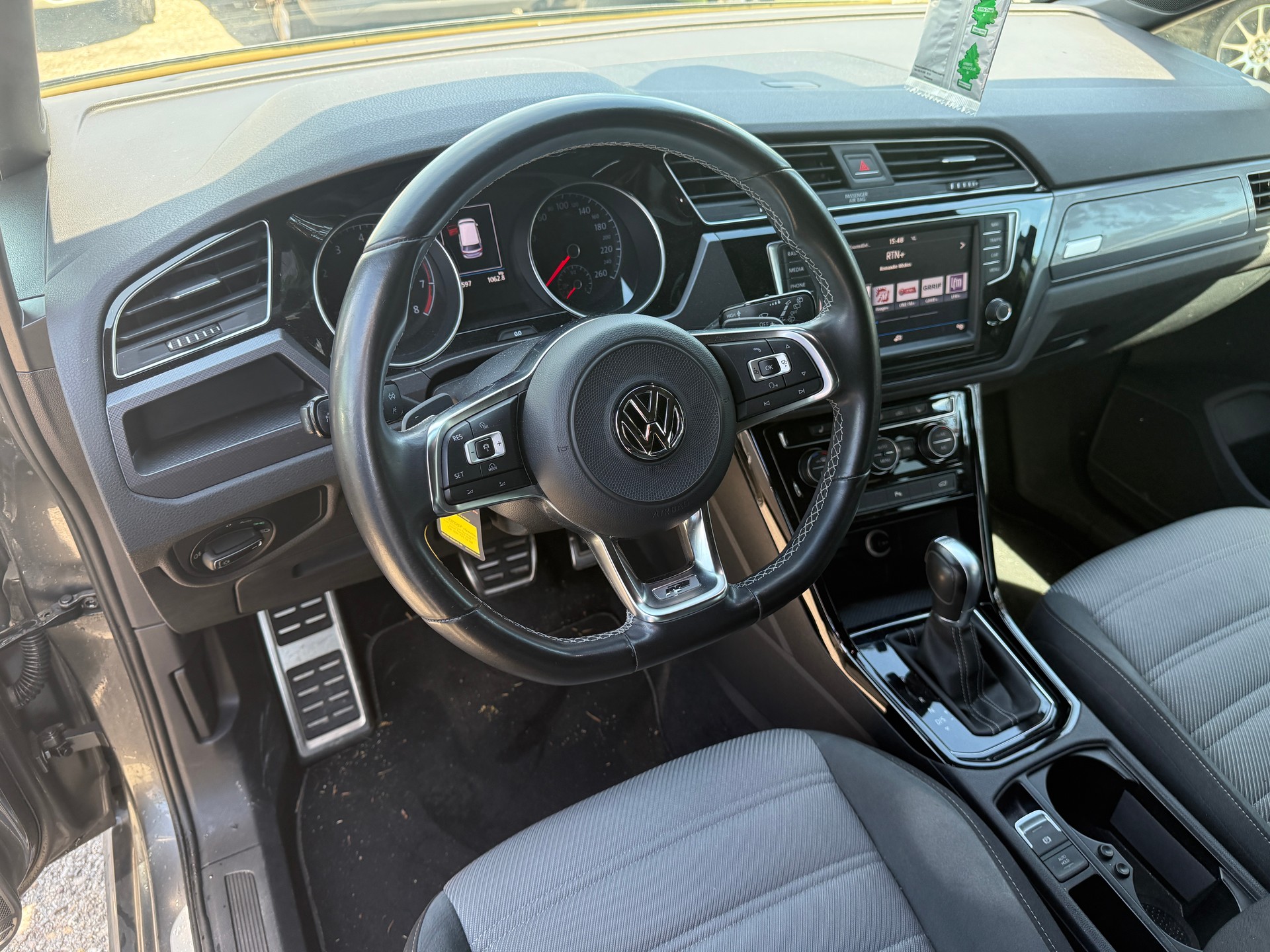 VW Touran 1.4 TSI BlueMotion Technology Highline DSG-image-10