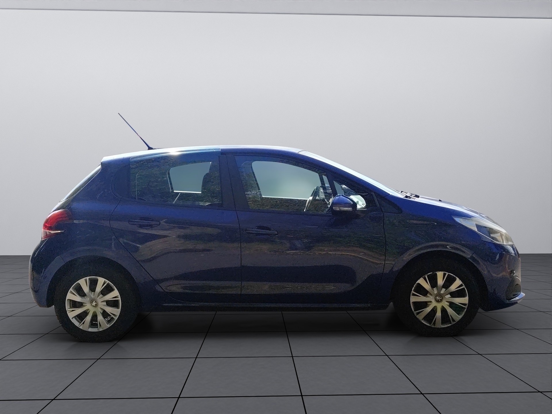 PEUGEOT 208 1.2 VTI Access-showroom-element-3