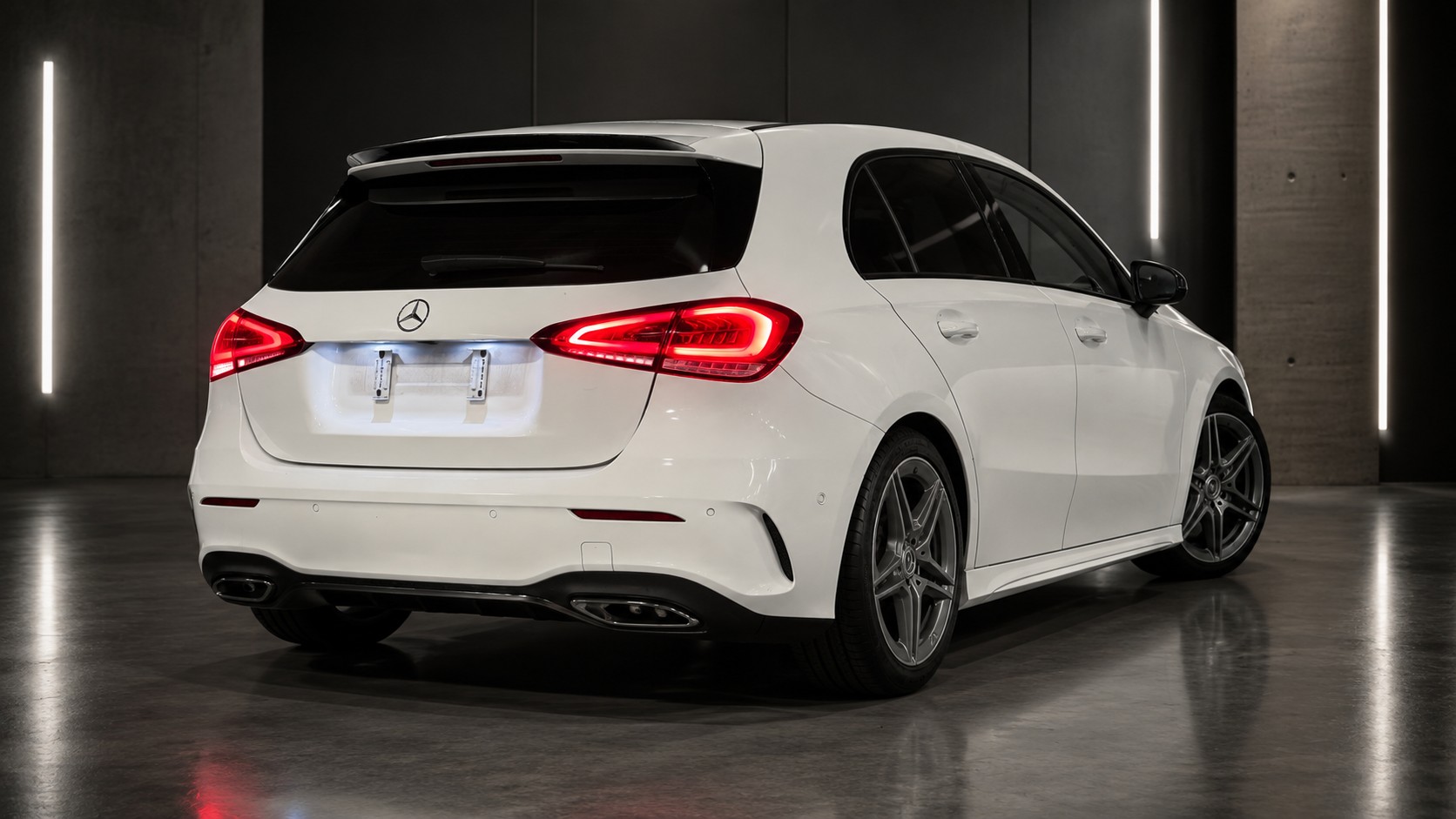 MERCEDES-BENZ A 250 4Matic Progressive 7G-DCT-showroom-element-2