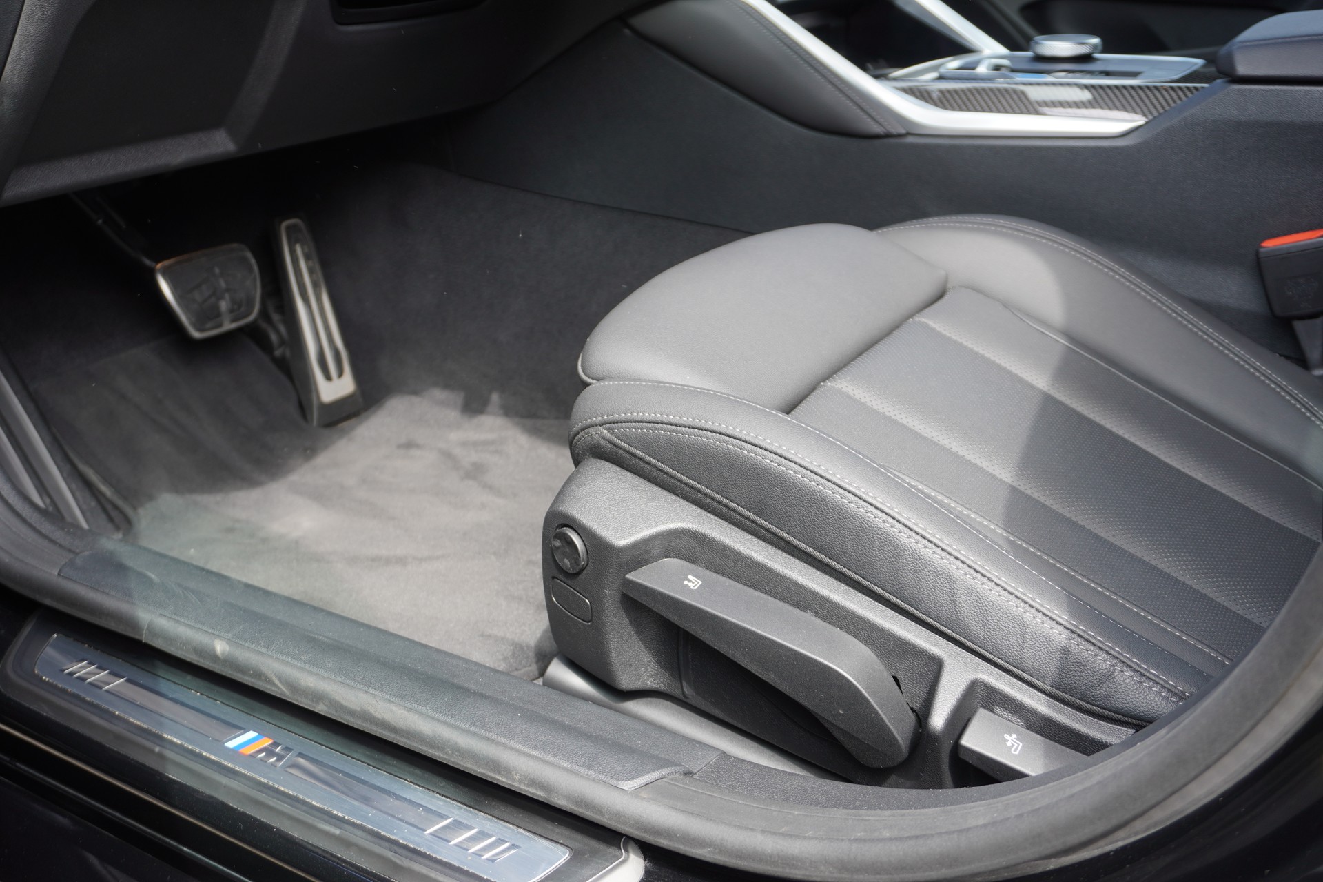BMW i4 eDrive 40 M Sport-image-48