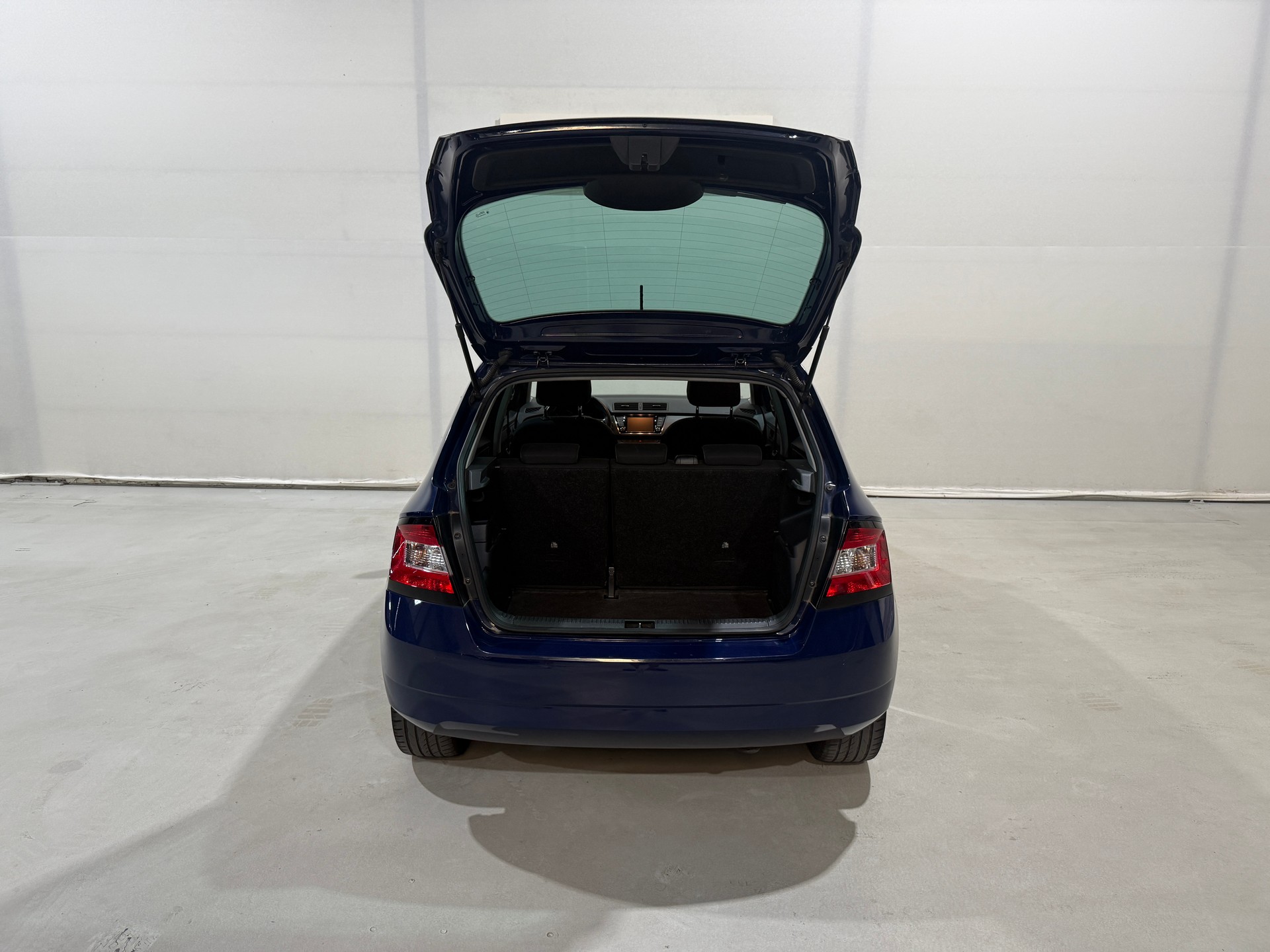 SKODA Fabia 1.0 TSI Ambition-image-10