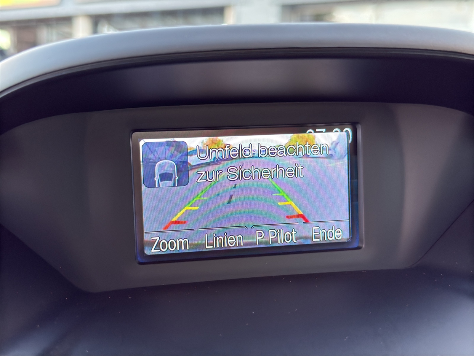 FORD B-Max 1.6 Ti-VCT Trend PowerShift-image-26