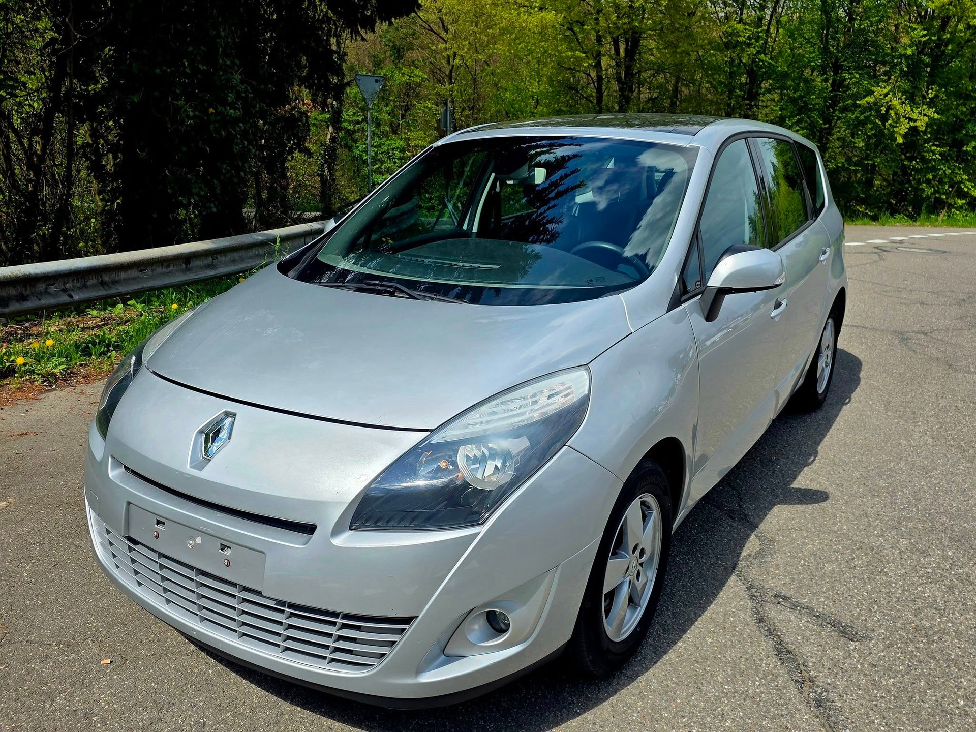 RENAULT Grand Scénic 1.4 16V Turbo Privilège
