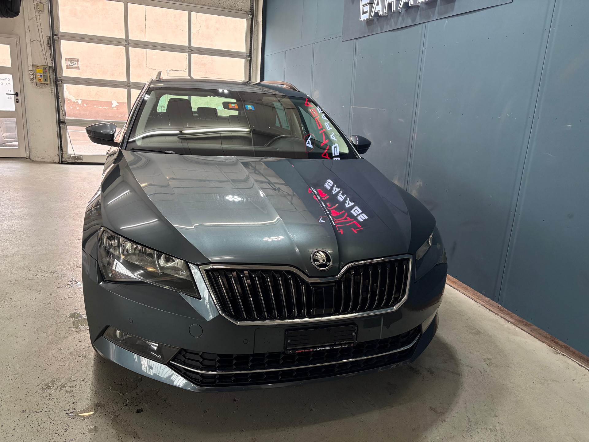 SKODA Superb Combi 1.5 TSI ACT Ambition DSG-showroom-element-1