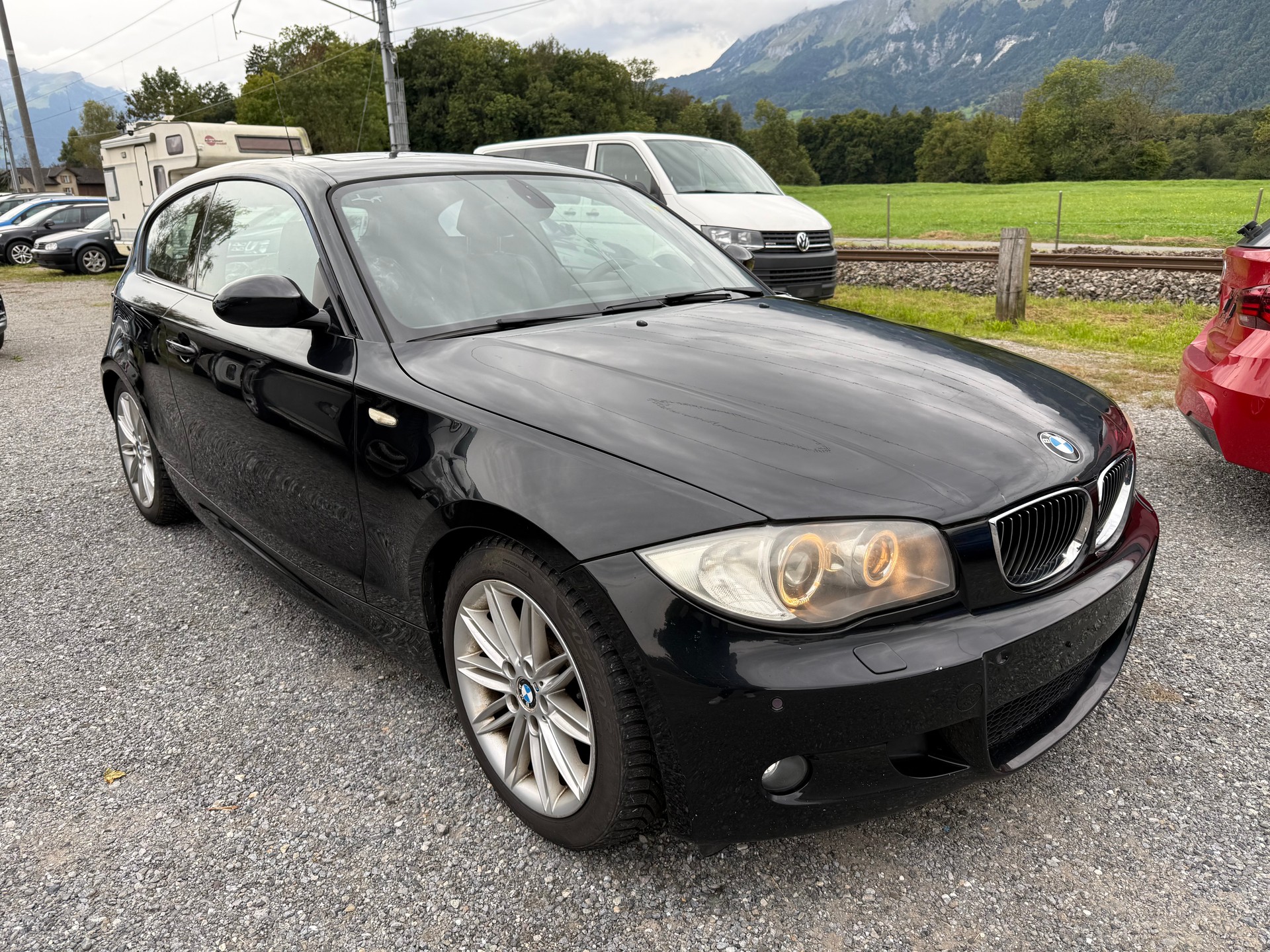 BMW 130i Steptronic-image-5