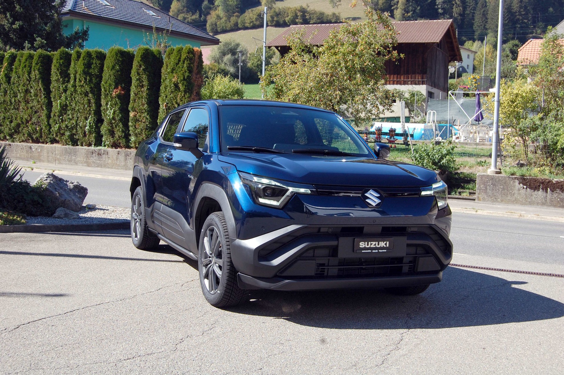 SUZUKI e-Vitara 61kWh Piz Sulai 4x4-showroom-element-2