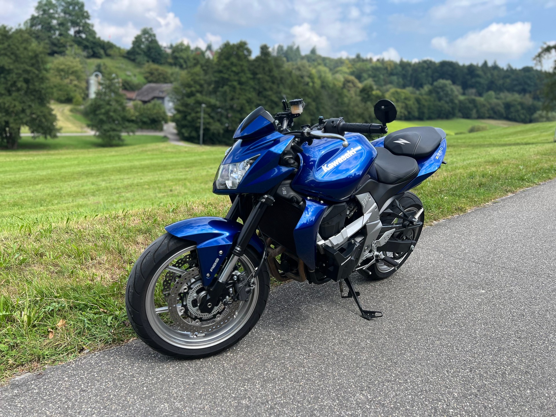 KAWASAKI Z 750-image-1