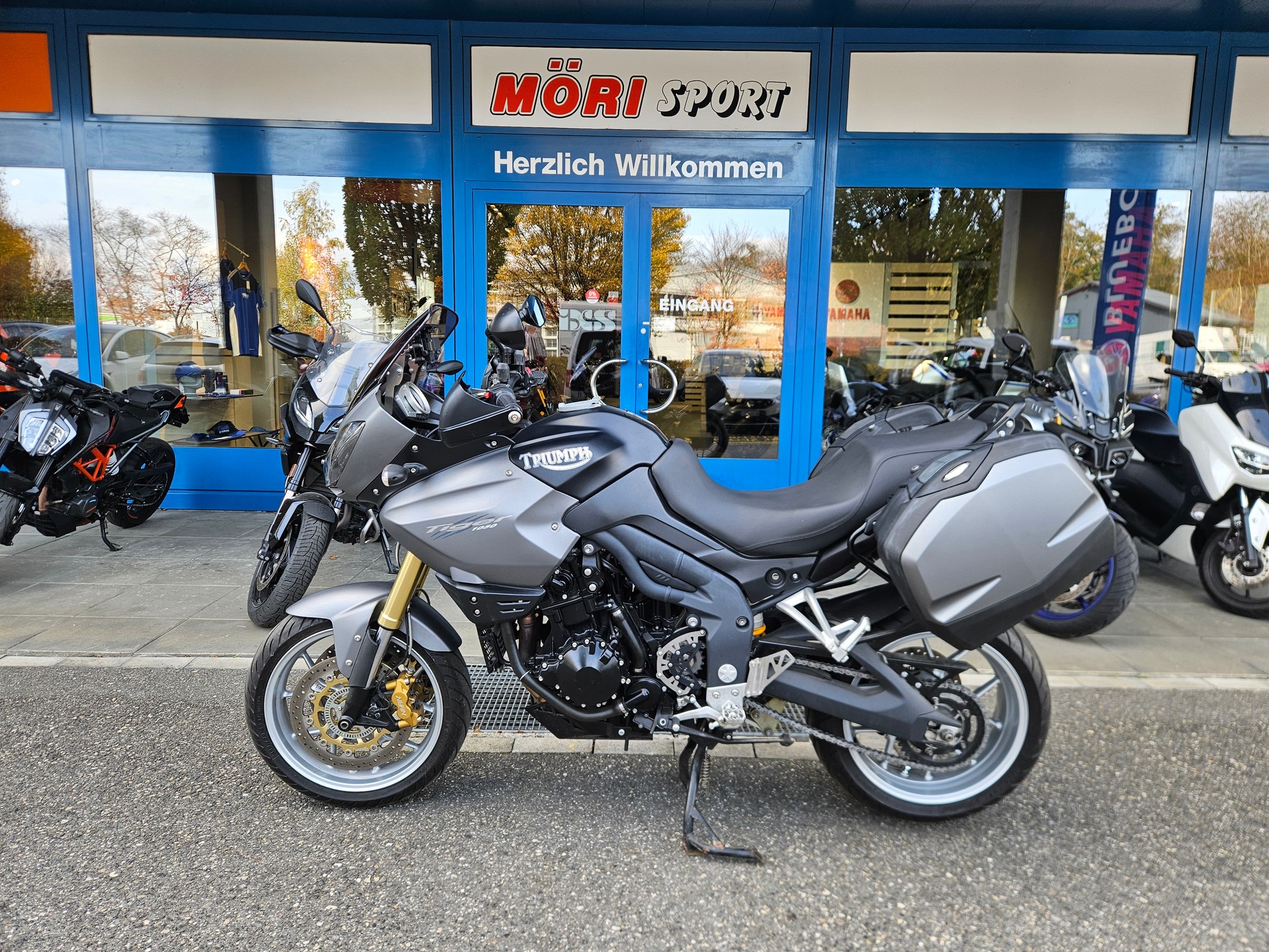 TRIUMPH Tiger 1050 ABS-image-3