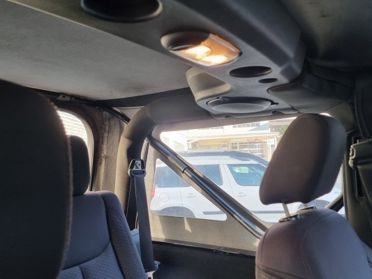 JEEP Wrangler 2.8 CRD Sport-image-11