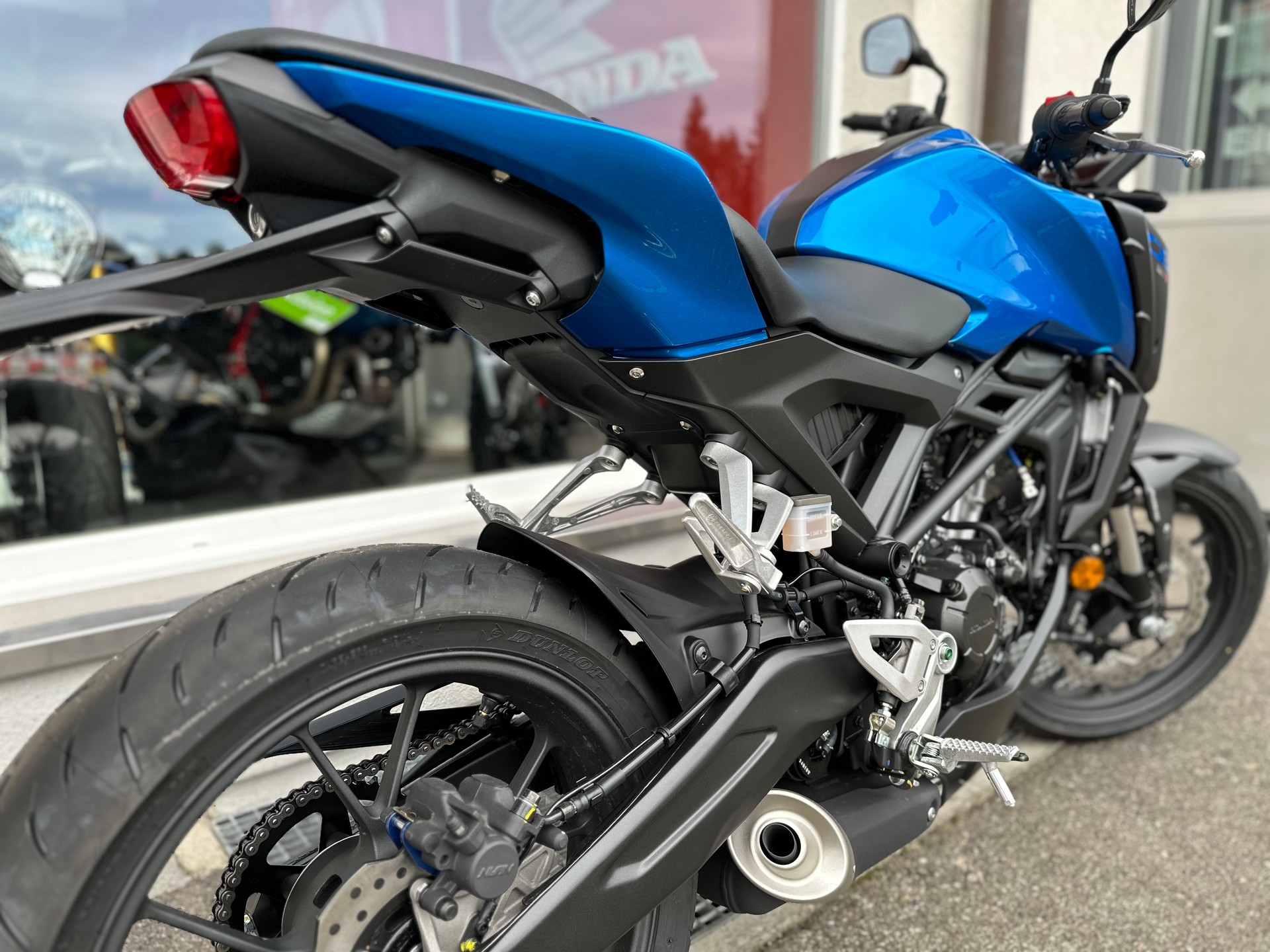HONDA CB 125 R-image-7