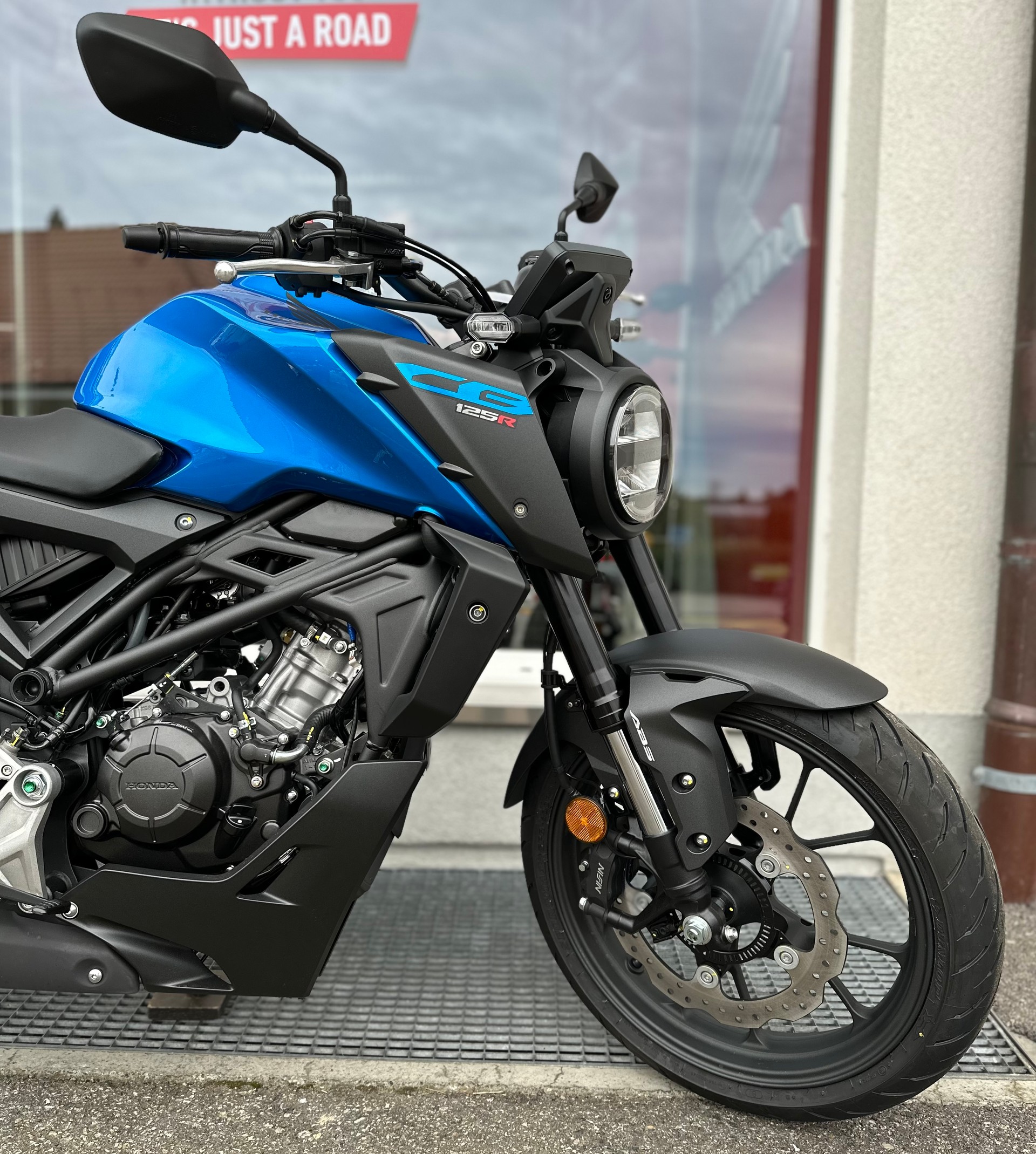 HONDA CB 125 R-image-4