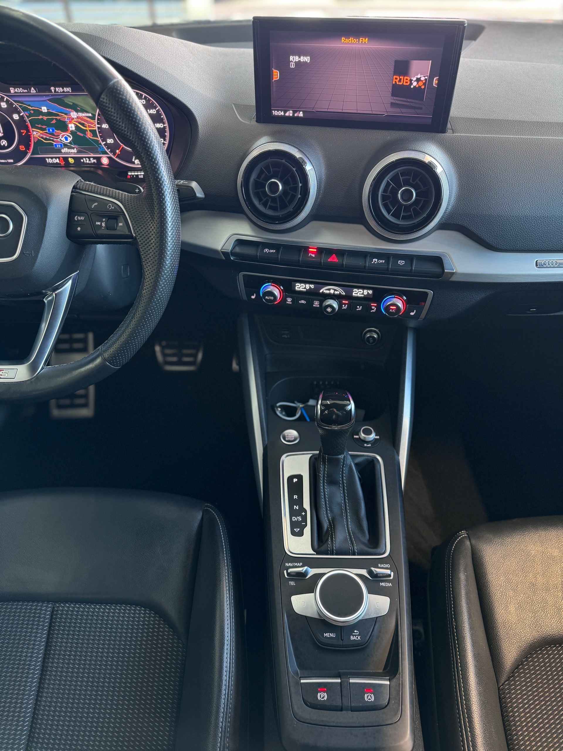 AUDI Q2 35 TFSI S line S-tronic-image-10