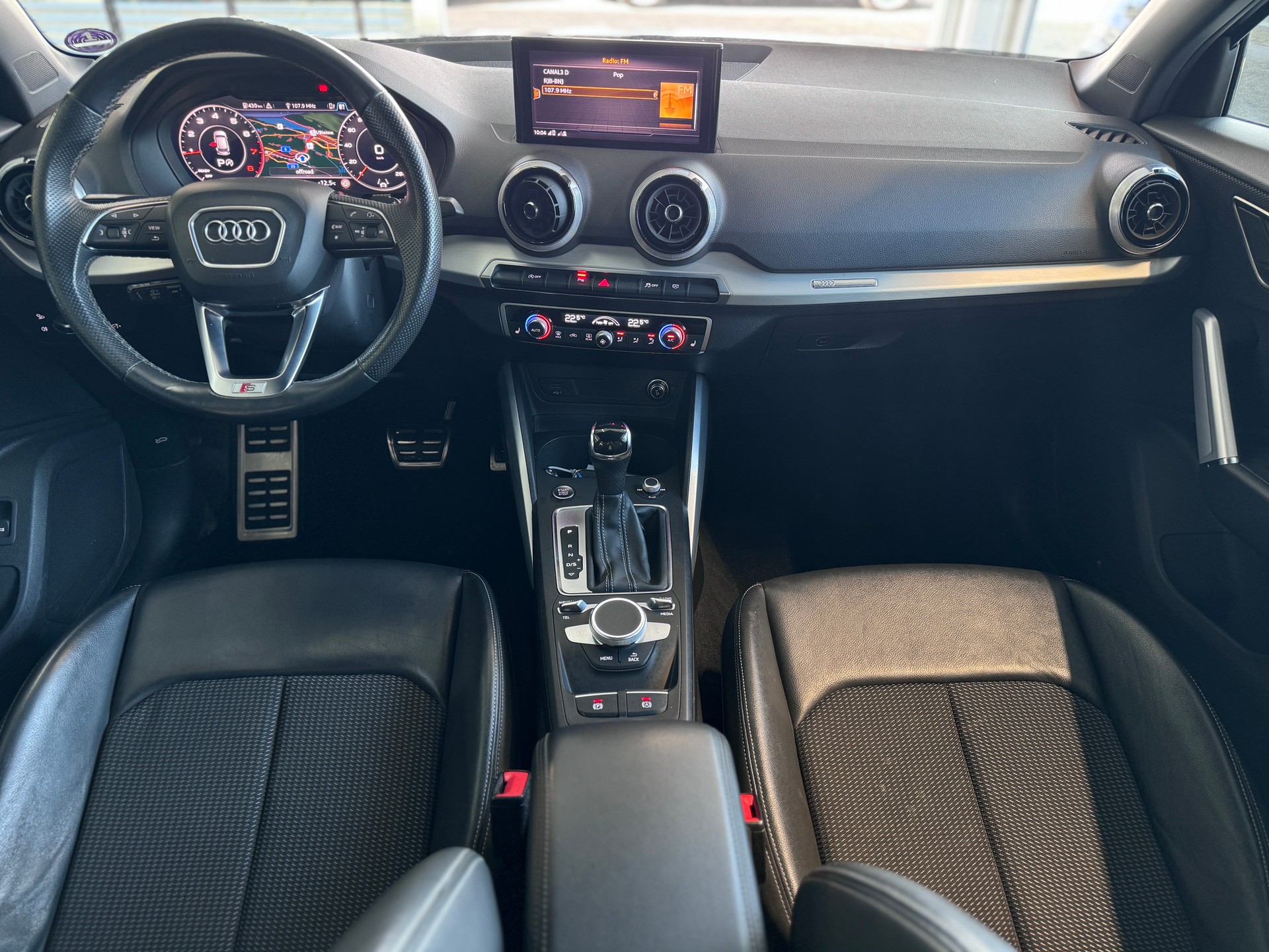 AUDI Q2 35 TFSI S line S-tronic-image-9