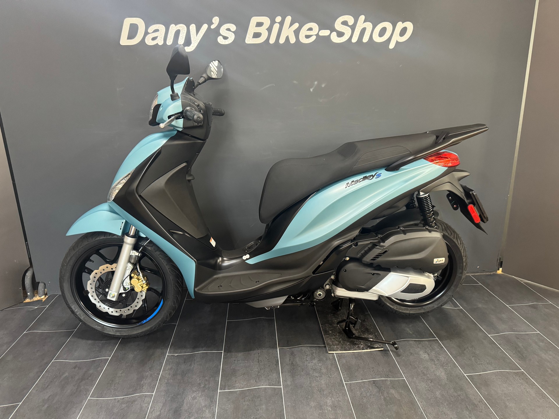 PIAGGIO Medley 125 Sport E5+ (4 Jahre Garantie)-image-2
