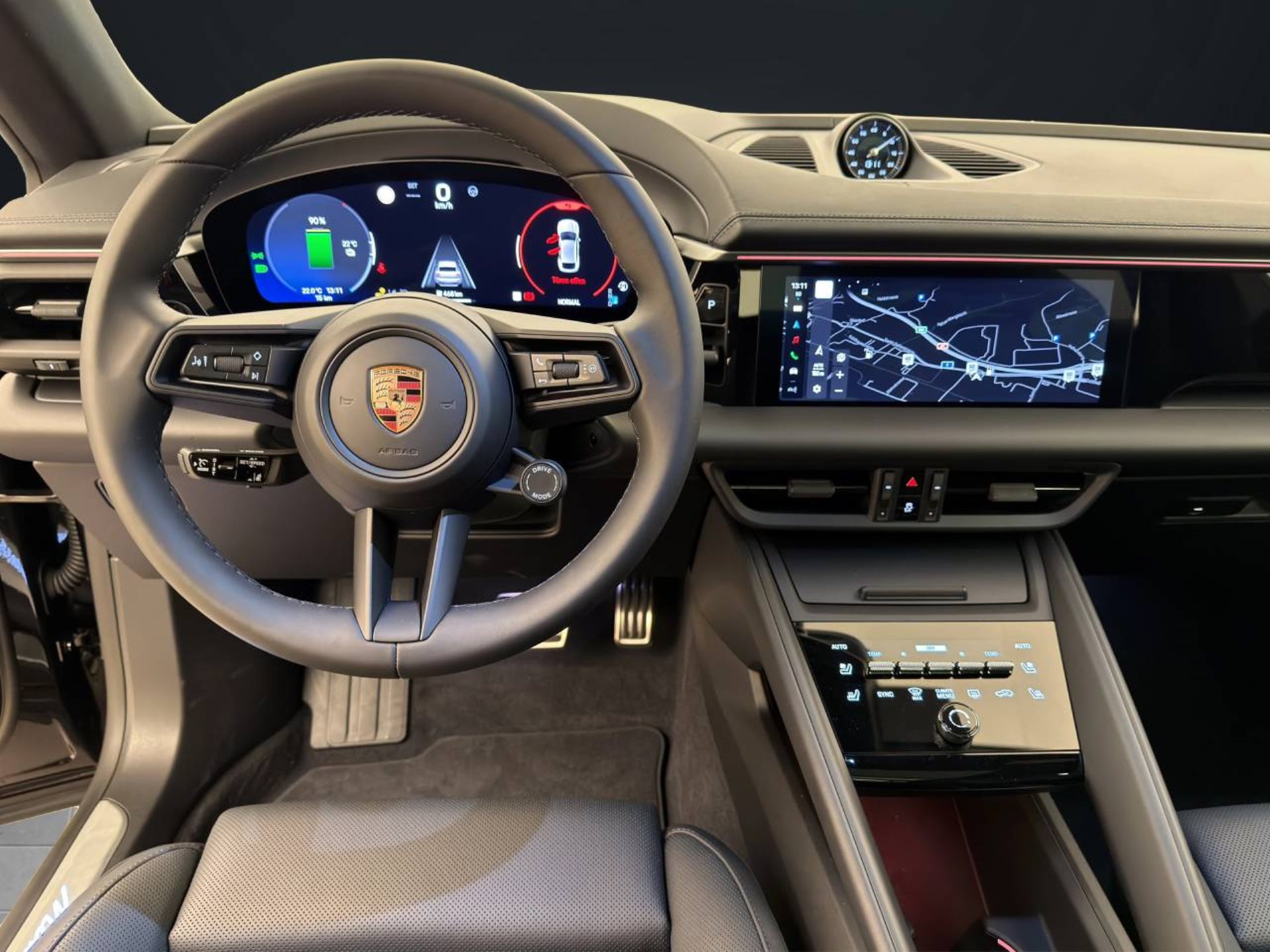 PORSCHE Macan 4S-image-21