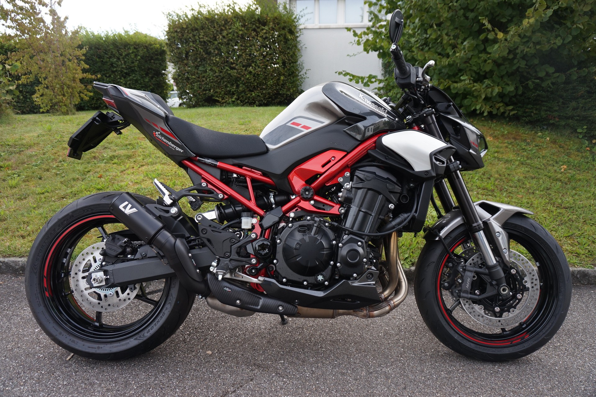 KAWASAKI Z 900 ABS (A2) (35kW) Leovinci LV Corsa S Full Black Edition Auspuff-image-2