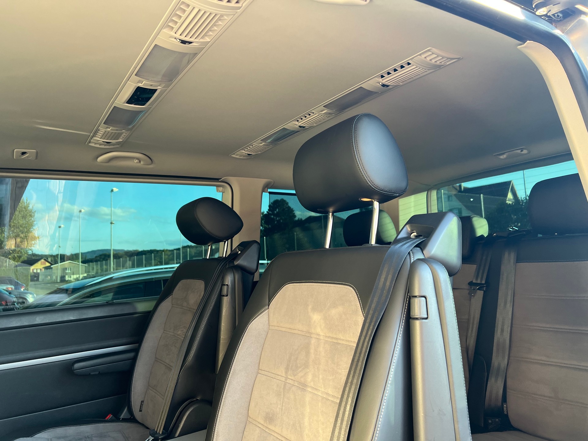VW T6.1 Multivan 2.0 Bi-TDI Highline 4Motion DSG-image-24