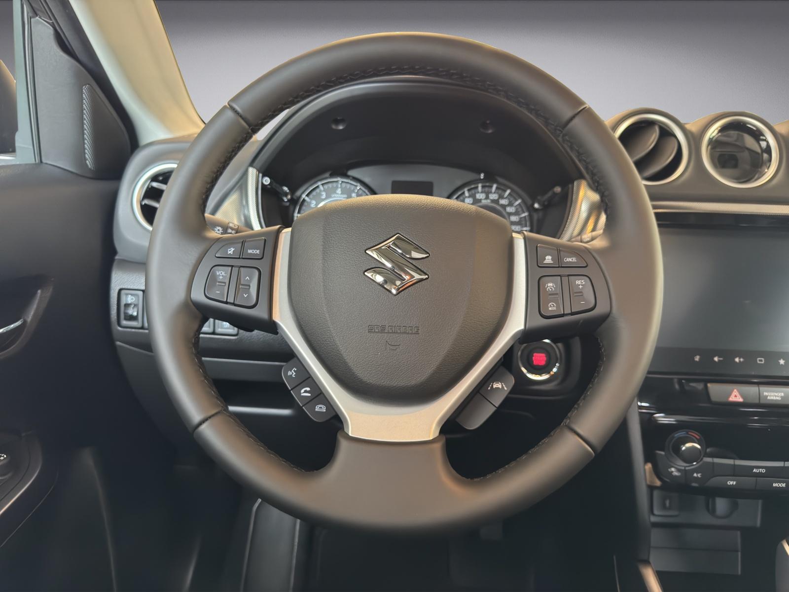 SUZUKI Vitara 1.4 T Compact Top Hybrid 4x4-image-12
