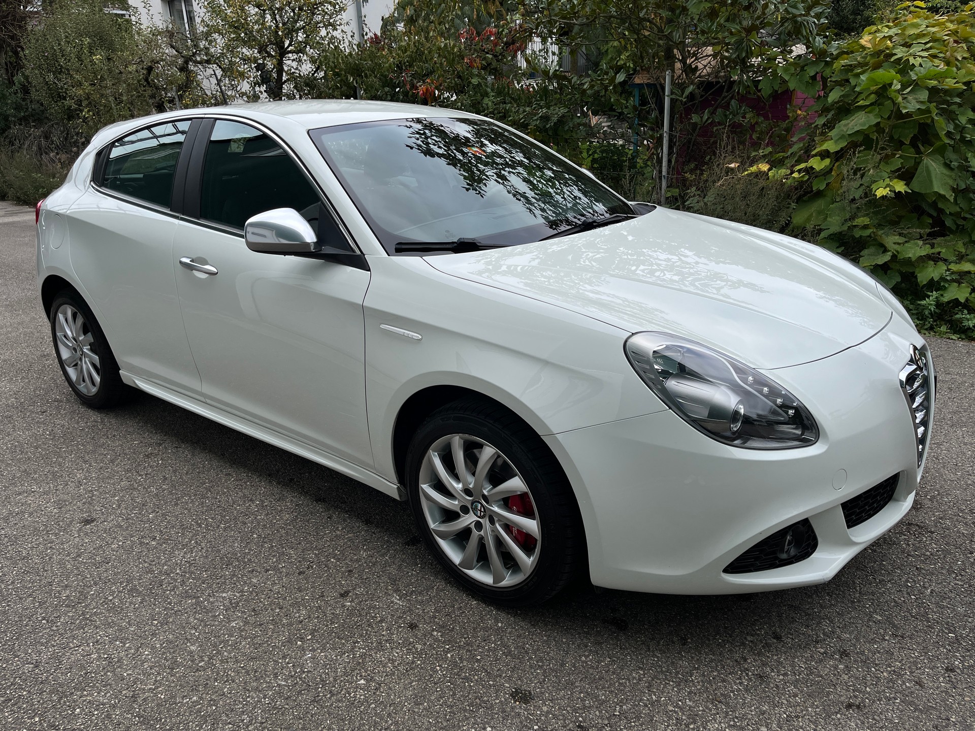 ALFA ROMEO Giulietta 1.4 T Distinctive-image-3
